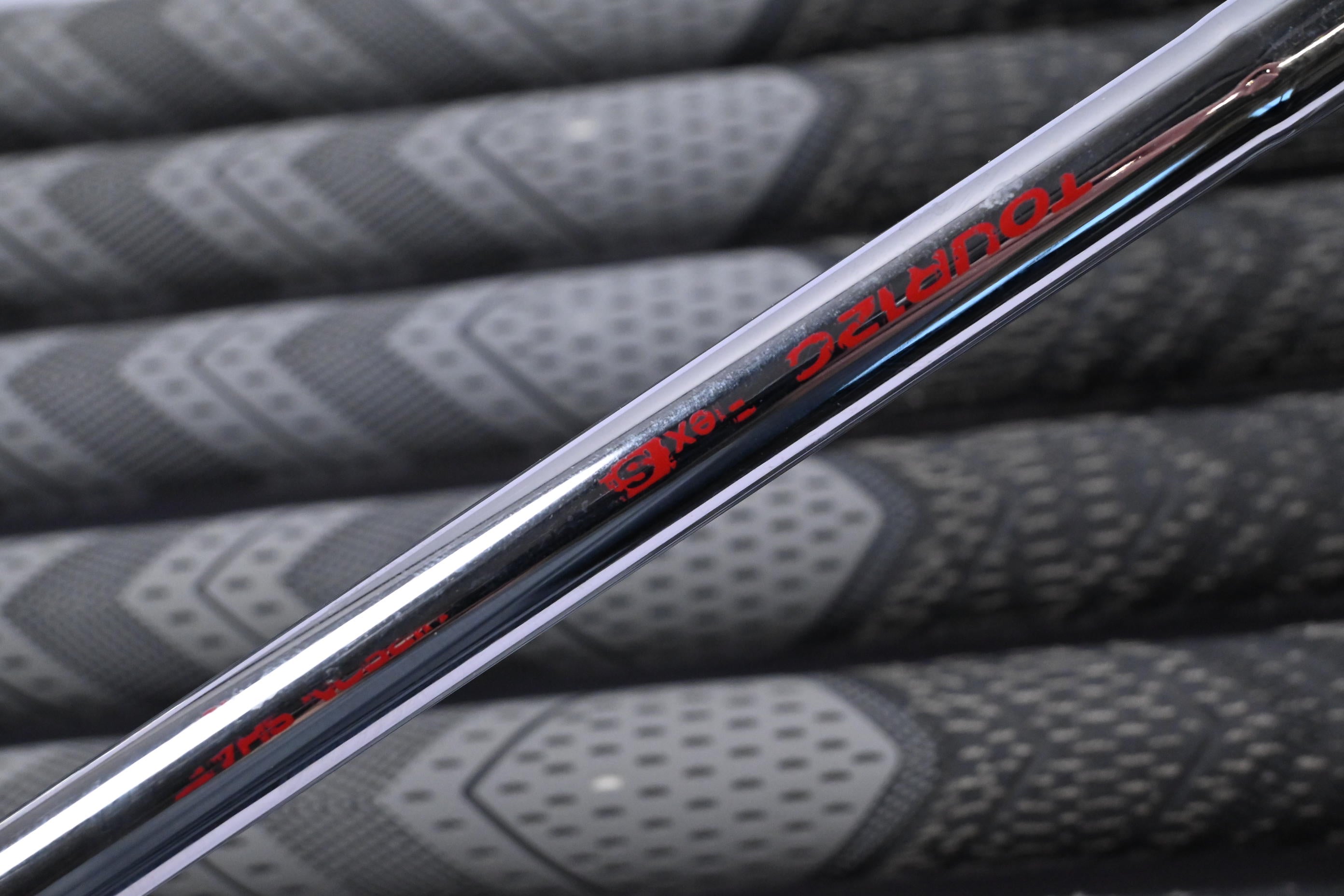 Yonex N1-CB Irons / 4-PW / Stiff Flex N.S.PRO Modus 3 120 Shafts