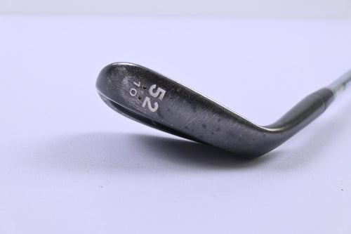 Cleveland 588 RTX Gap Wedge / 52 Degree / Wedge Flex Dynamic Gold Shaft