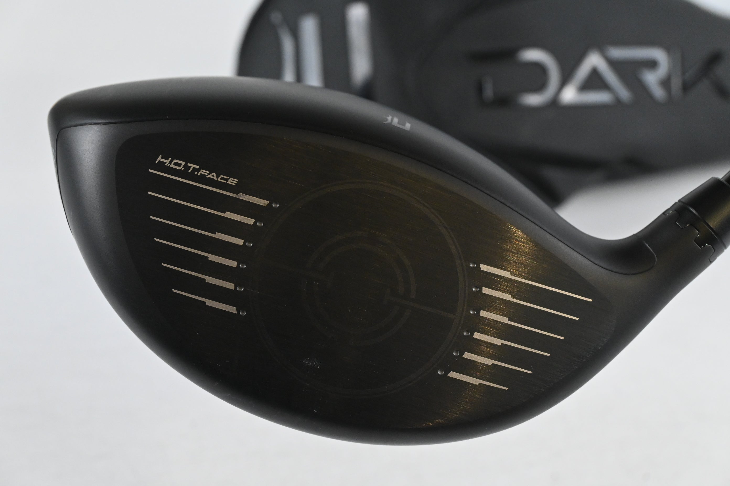 Cobra Darkspeed LS Driver / 9 Degree / Stiff Flex Kai'li White 60 Shaft