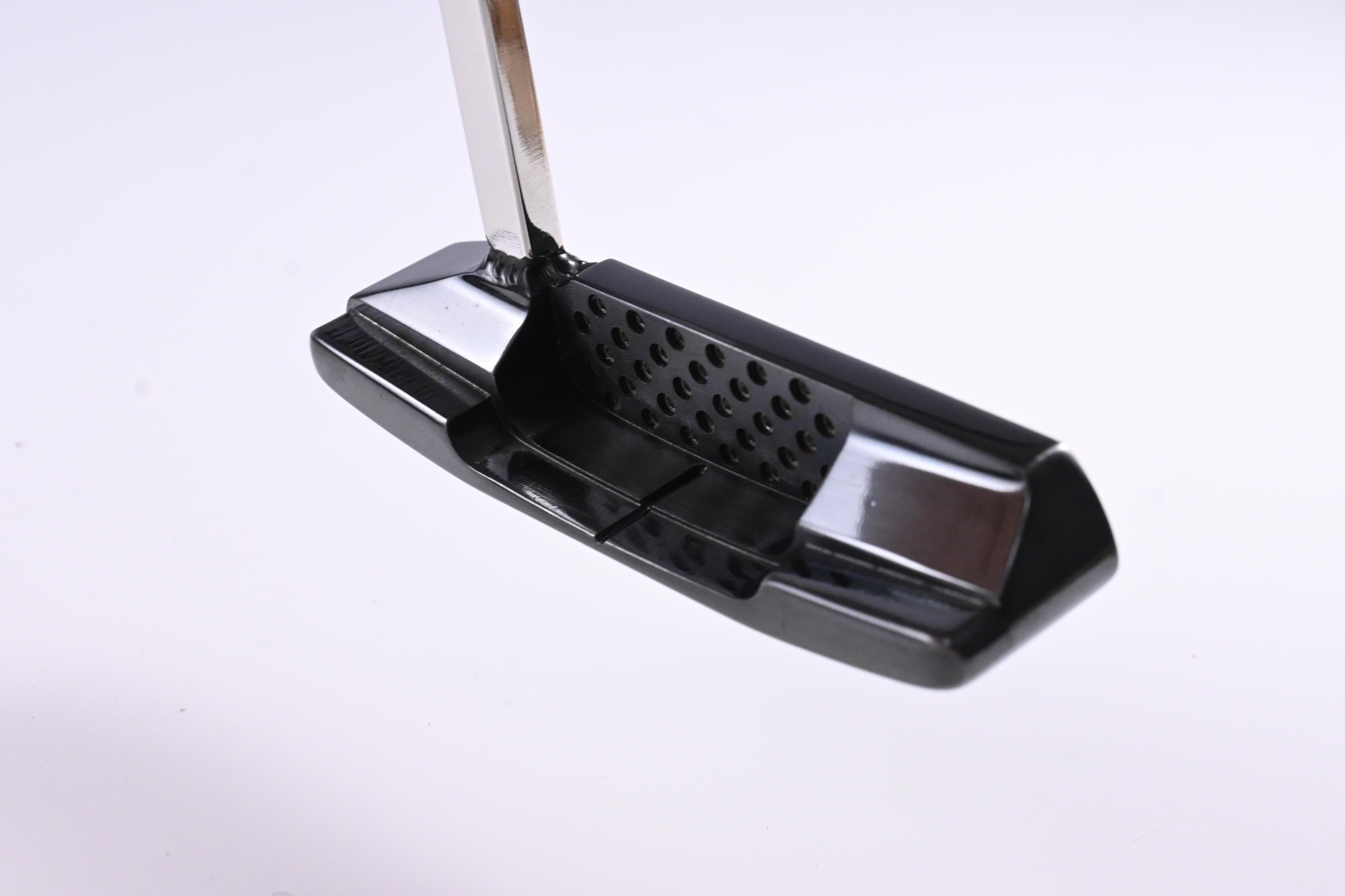 Scotty Cameron Classics Newport 2 Putter / 34 Inch