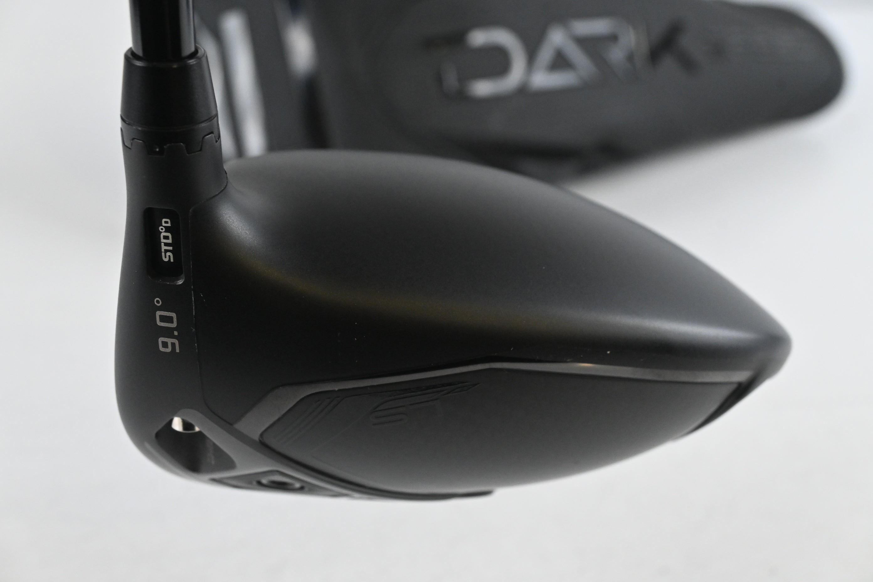 Cobra Darkspeed LS Driver / 9 Degree / Stiff Flex Kai'li White 60 Shaft