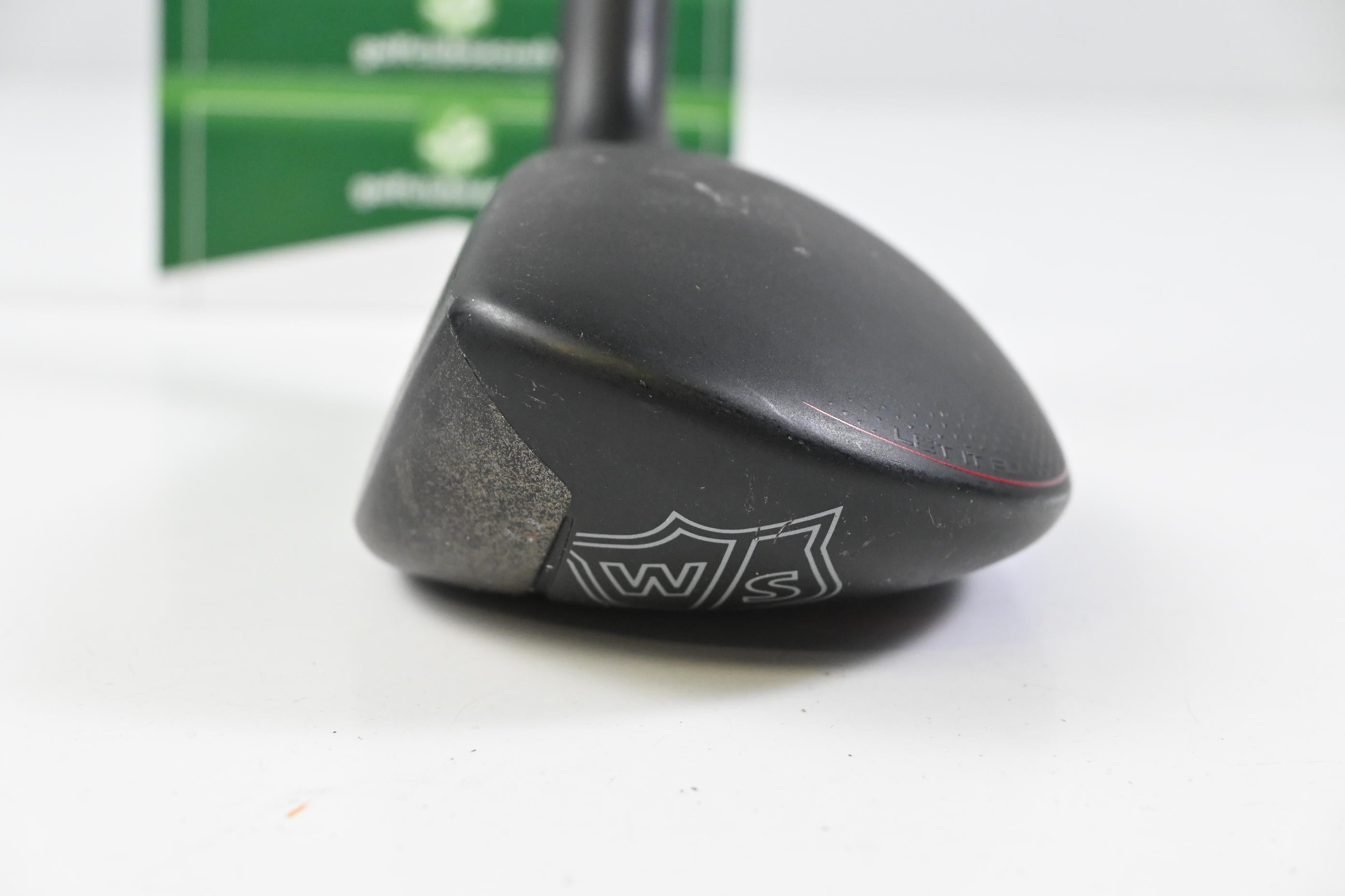 Left Hand Wilson DYNAPWR 2025 #4 Hybrid / 22 Degree / Regular Flex HZRDUS