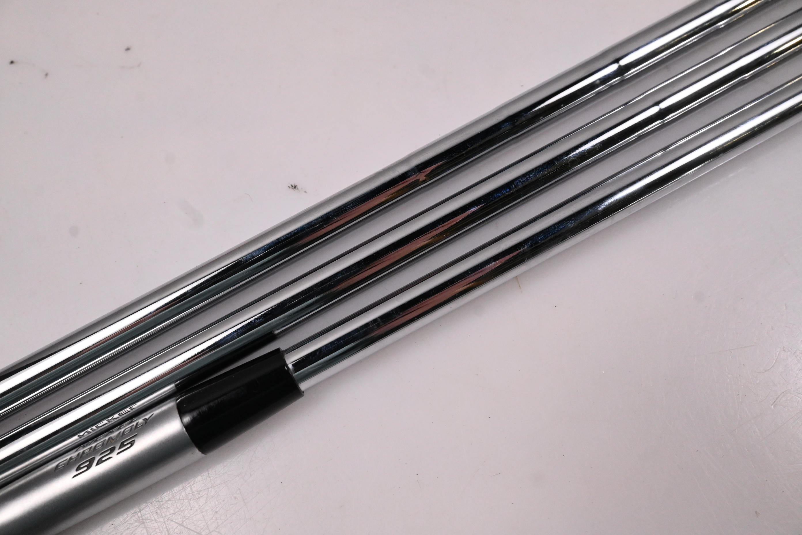 Mizuno JPX 925 Hot Metal Irons / 5-PW / Regular Flex KBS Tour Lite Shafts