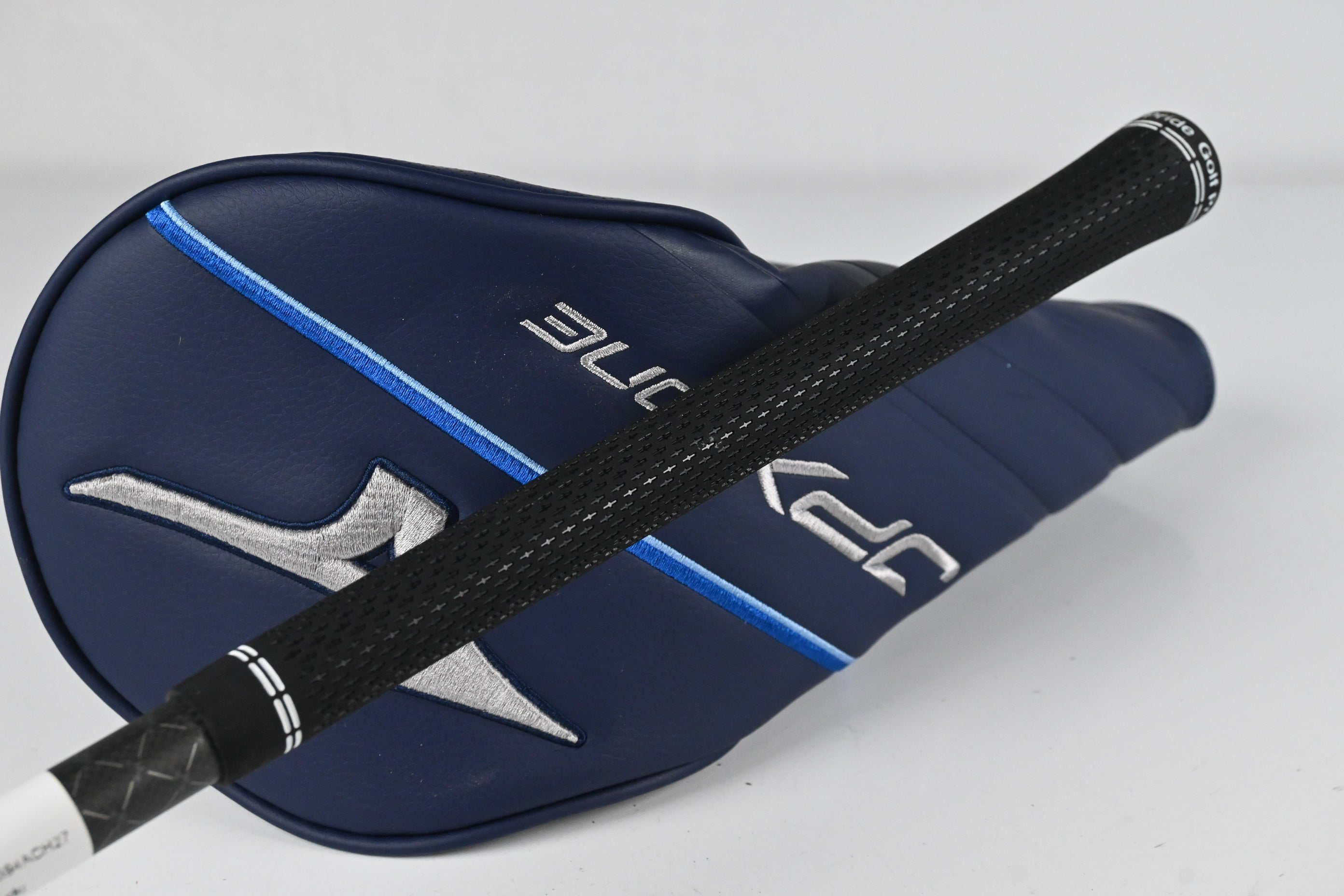 Mizuno JPX One Driver / 10.5 Degree / Regular Flex Tensei 1K Blue 55 Shaft