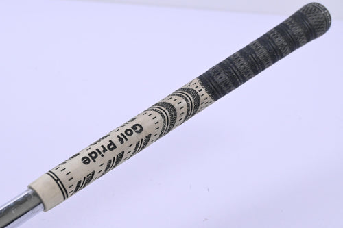 Cleveland 588 RTX Gap Wedge / 52 Degree / Wedge Flex Dynamic Gold Shaft