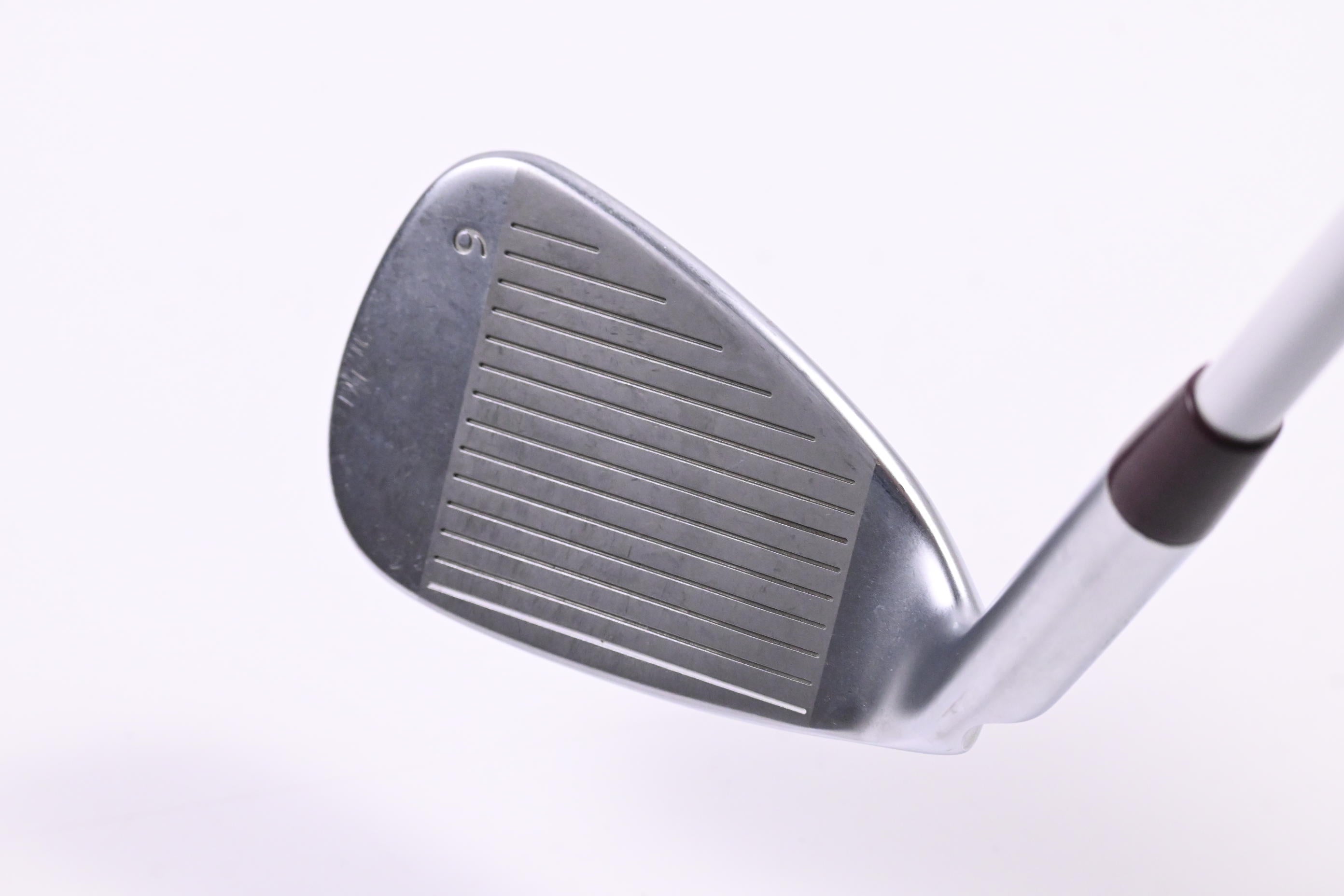 Ladies Ping G Le2 #9 Iron / 40 Degree / Black Dot / Ladies Flex Ping ULT 240