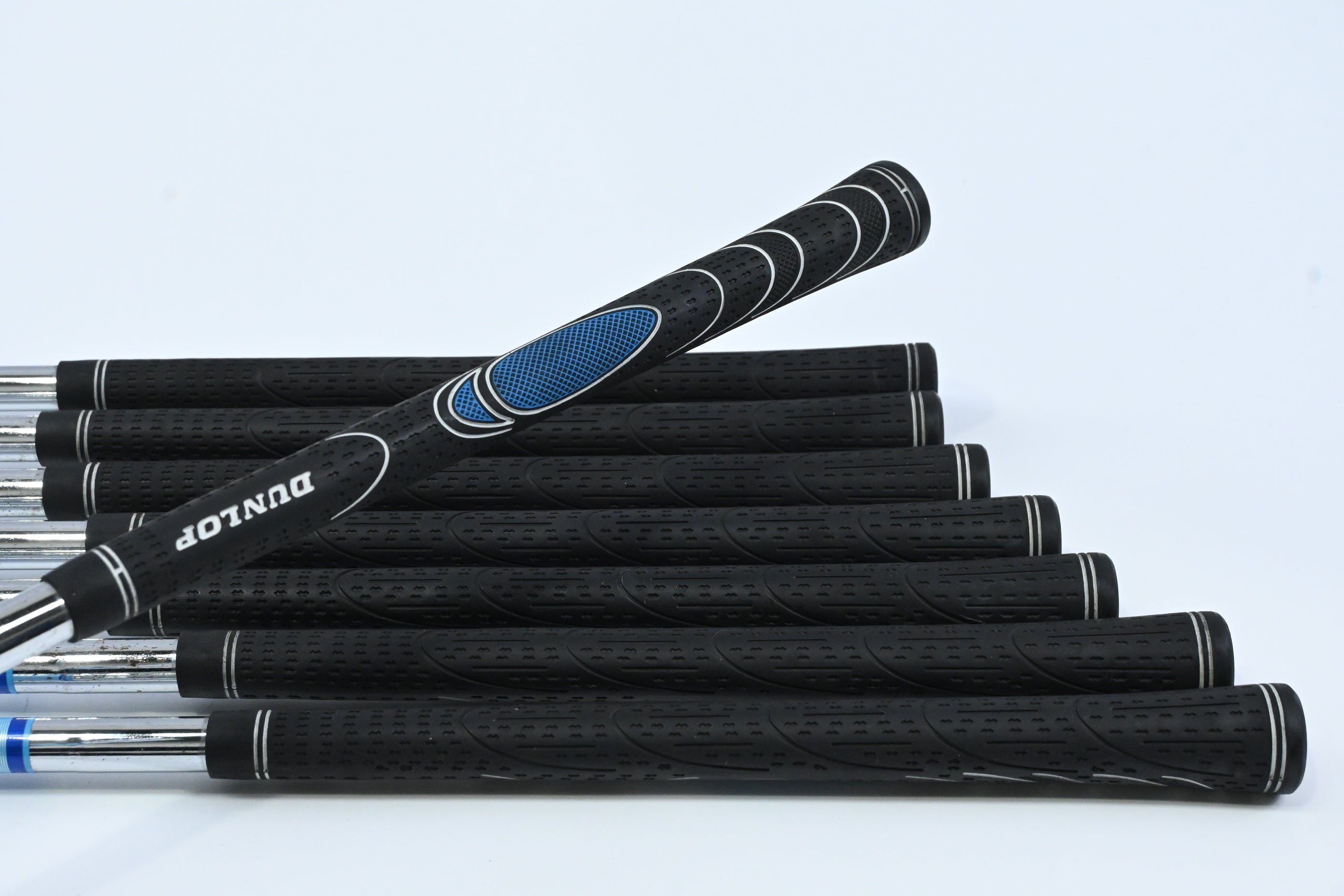 Dunlop 65 Irons / 4-PW+SW / Regular Flex Dunlop Pro Steel Shafts