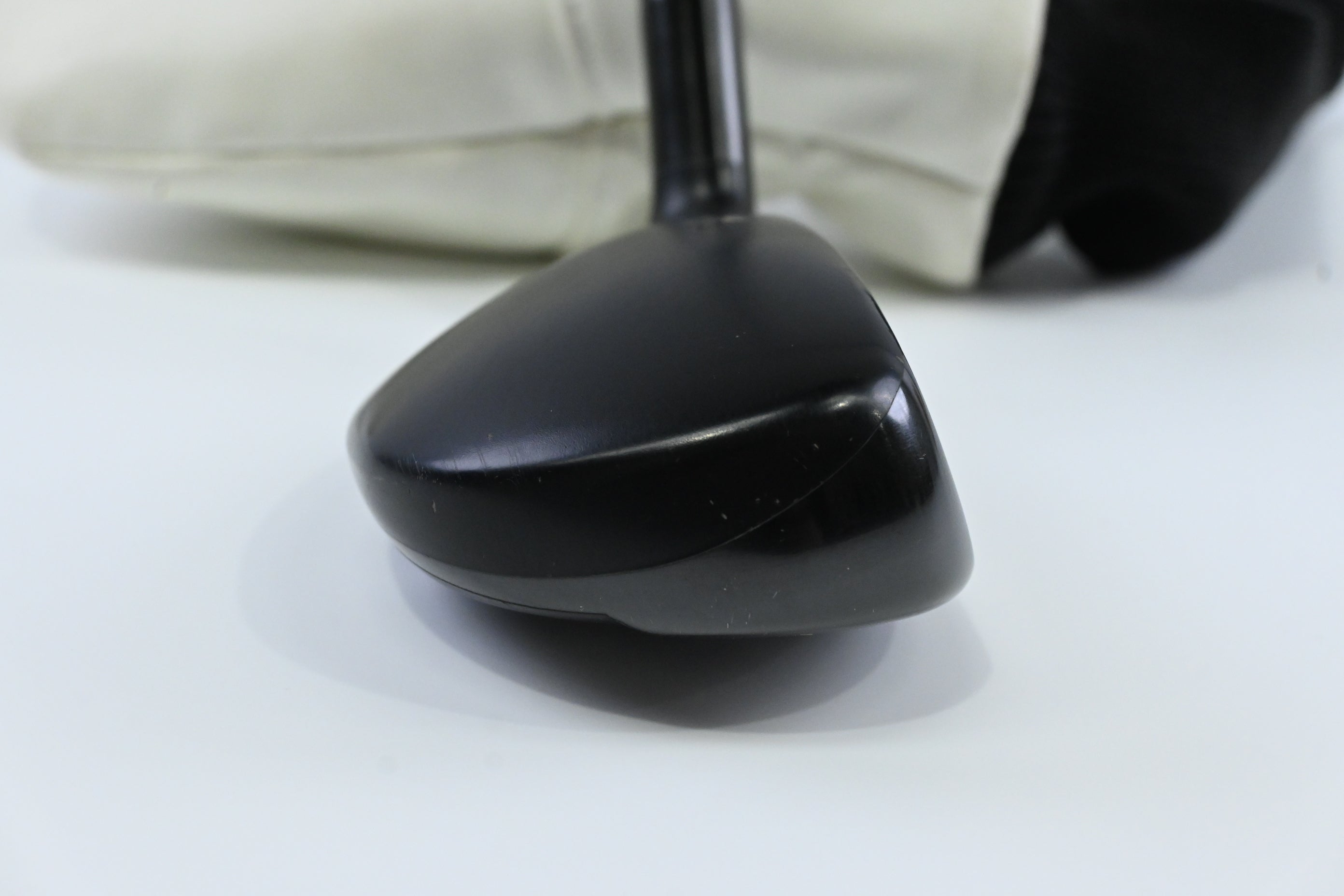 Callaway XR16 OS #4 Hybrid / 22 Degree / Regular Flex Fubuki AT 55 Shaft