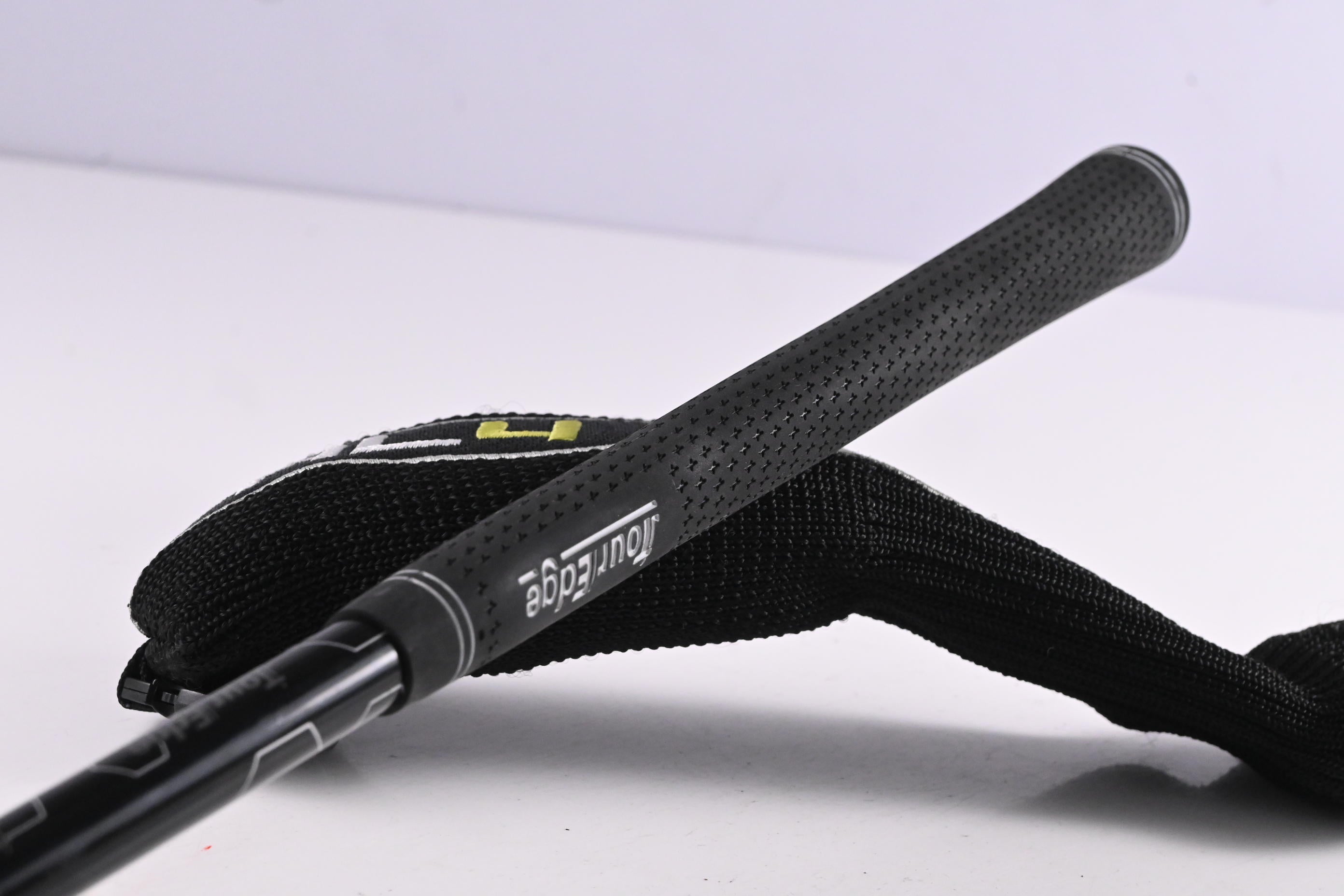 Tour Edge HL4 #4 Hybrid / 22 Degree / Regular Flex Tour Edge Shaft