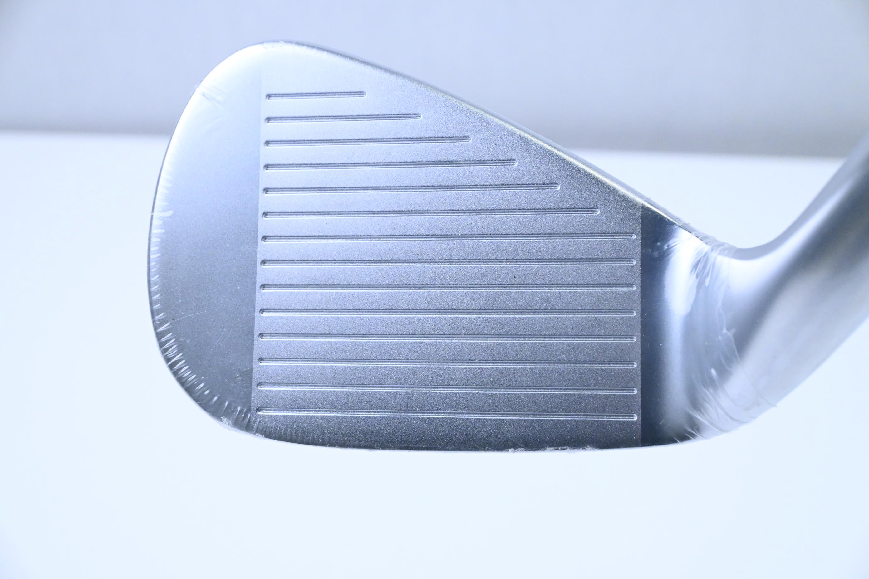 Callaway Apex Ai300 Gap Wedge / 47 Degree / Regular Flex UST HLX Recoil Dart 70