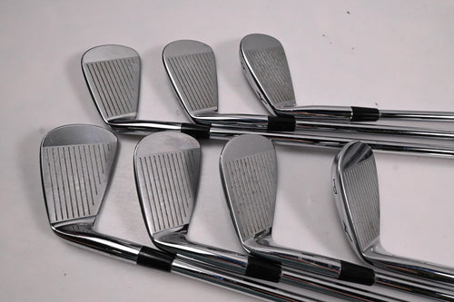 Mizuno MP-62 Irons / 4-PW / Stiff Flex Dynamic Gold S300 Shafts