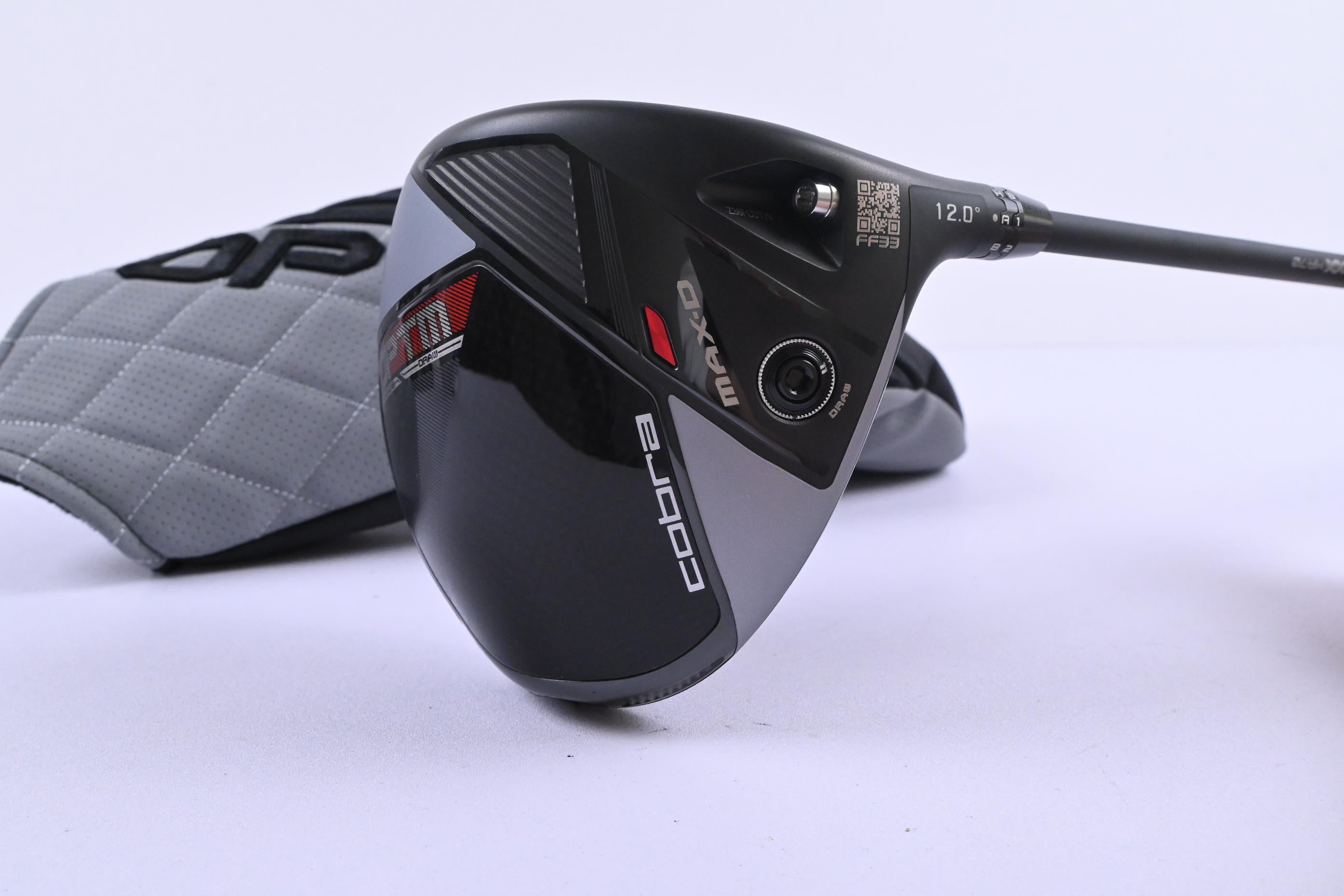 Cobra OPTM MAX-D Driver / 12 Degree / Regular Flex Kai'li Dark Waves Red 50
