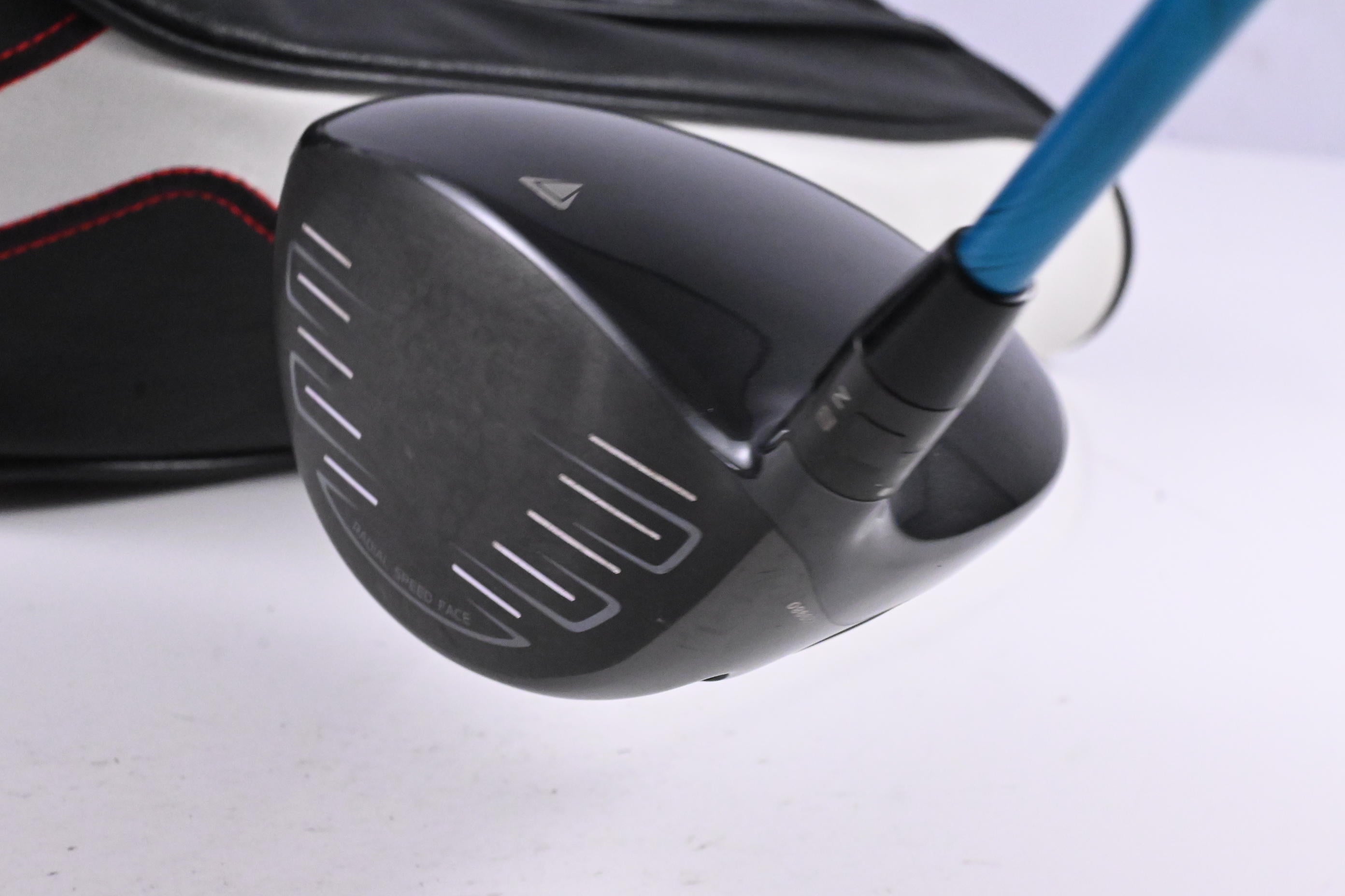 Titleist 917 D2 Driver / 8.5 Degree / Stiff Flex Evenflow Blue 65 Shaft