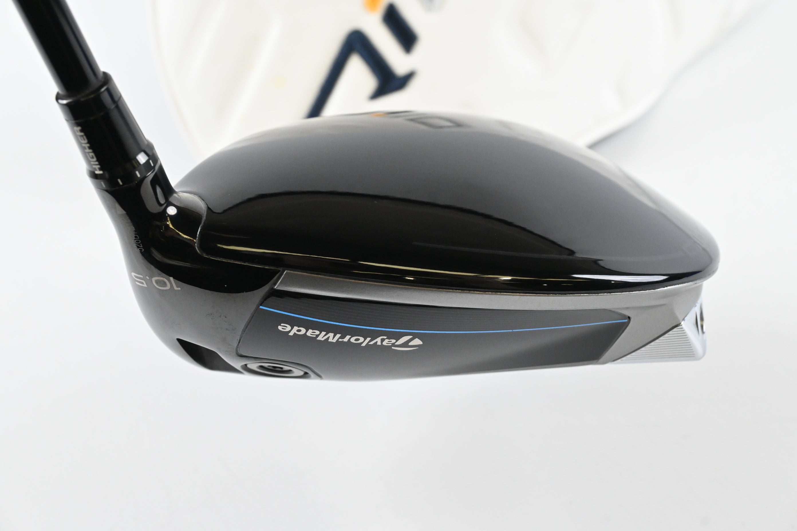 Taylormade Qi10 Driver / 10.5 Degree / Stiff Flex Kai'li White 70 Shaft
