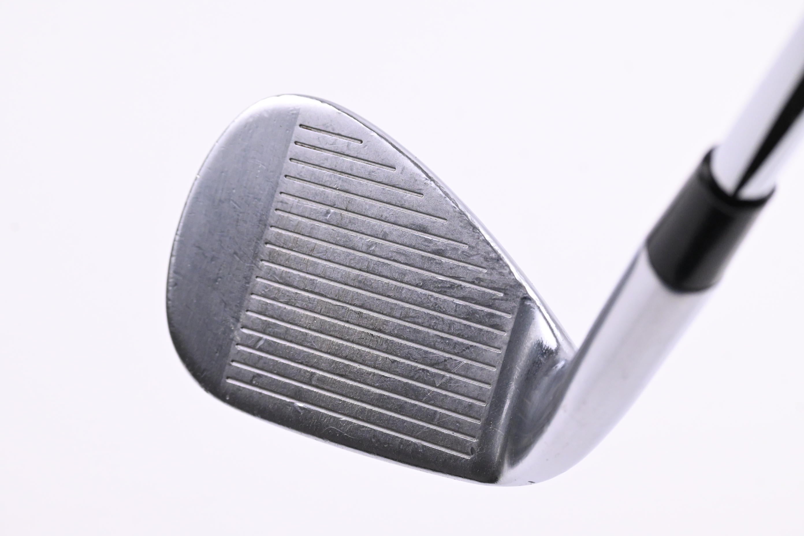 Taylormade Milled Grind Gap Wedge / 52 Degree / Wedge Flex Dynamic Gold Shaft