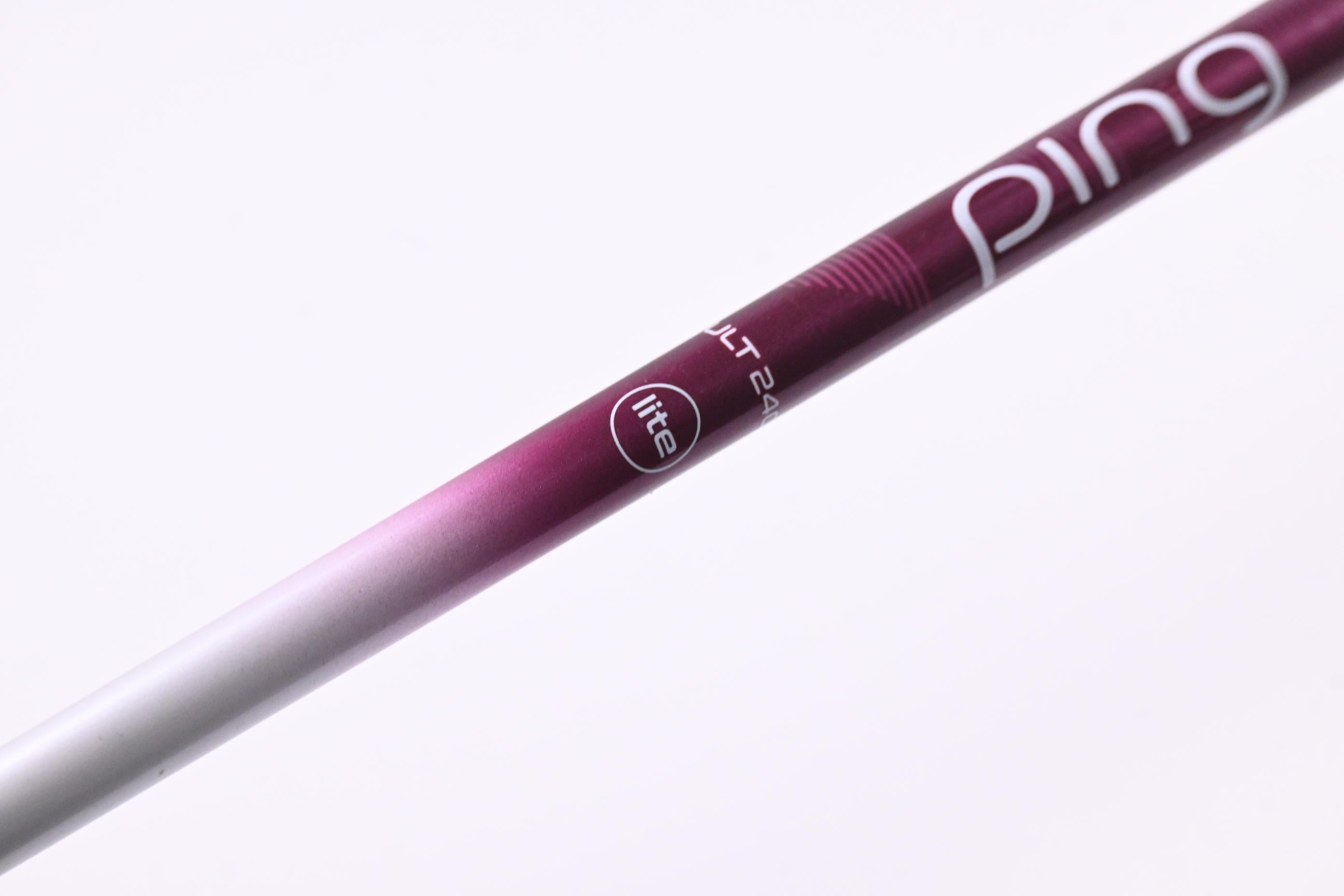 Ladies Ping G Le2 #7 Iron / 30.5 Degree / Black Dot / Ladies Flex Ping ULT 240