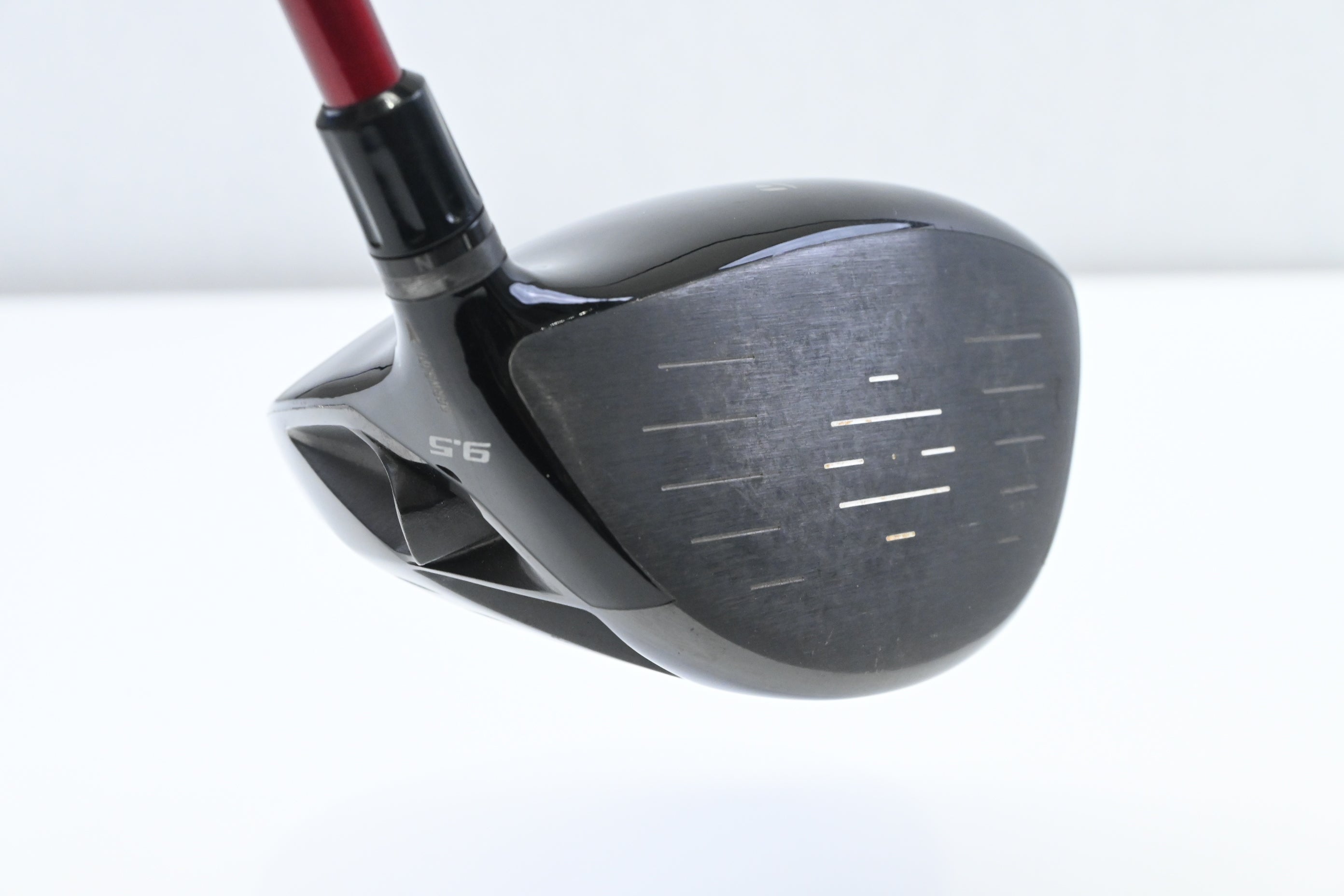 Left Hand Taylormade R9 Supertri Driver / 9.5 Degree / Stiff Flex Motore 60