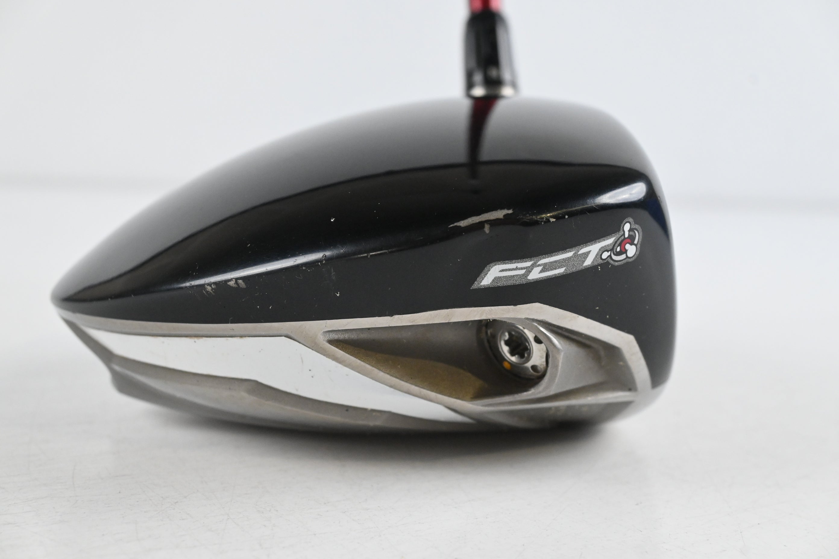 Taylormade R9 Driver / 10.5 Degree / Stiff Flex Fujikura Motore 65 Shaft