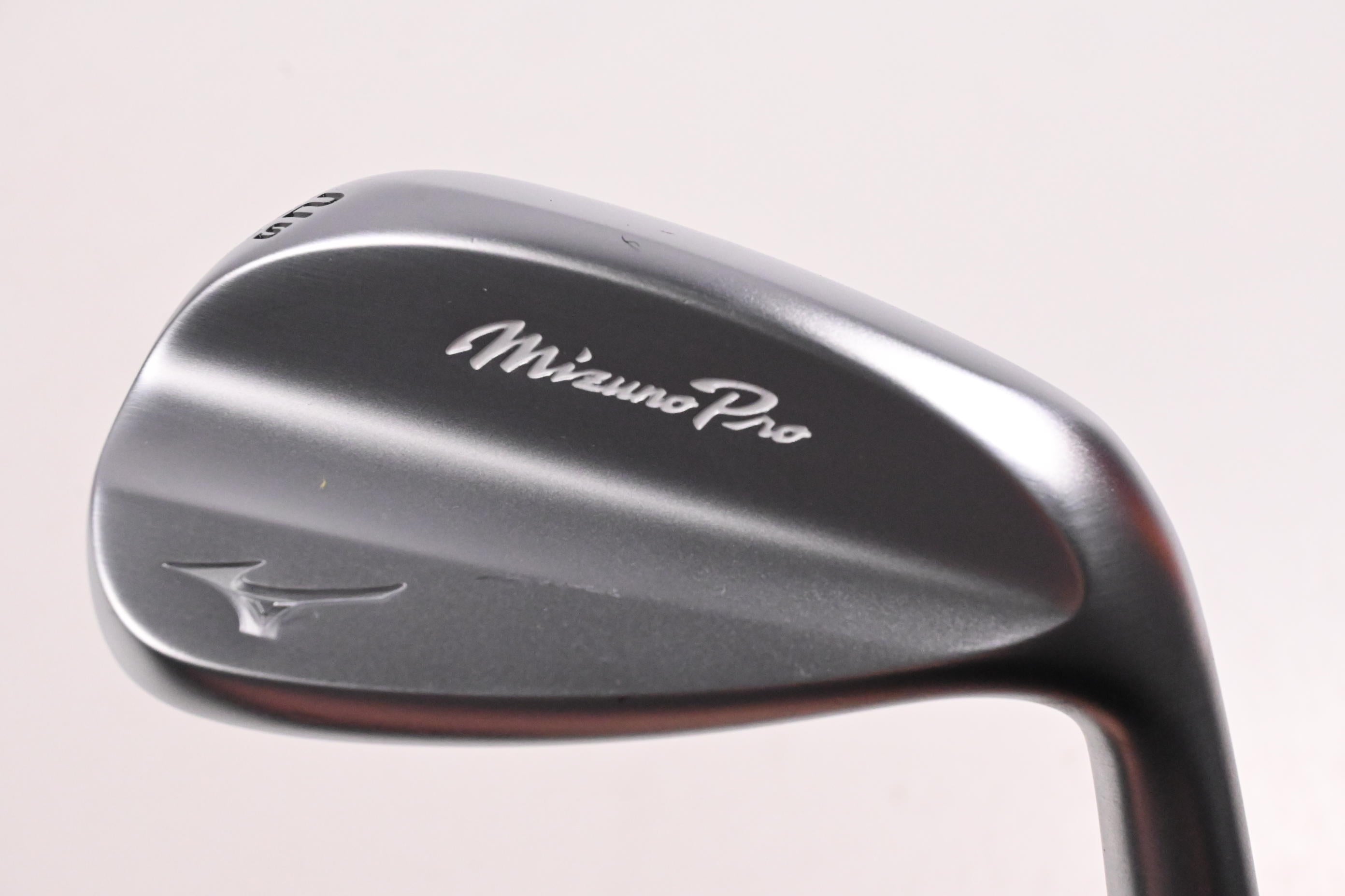 Mizuno Pro T-1  Gap Wedge / 52 Degree / Stiff Flex Dynamic Gold S400 Shaft