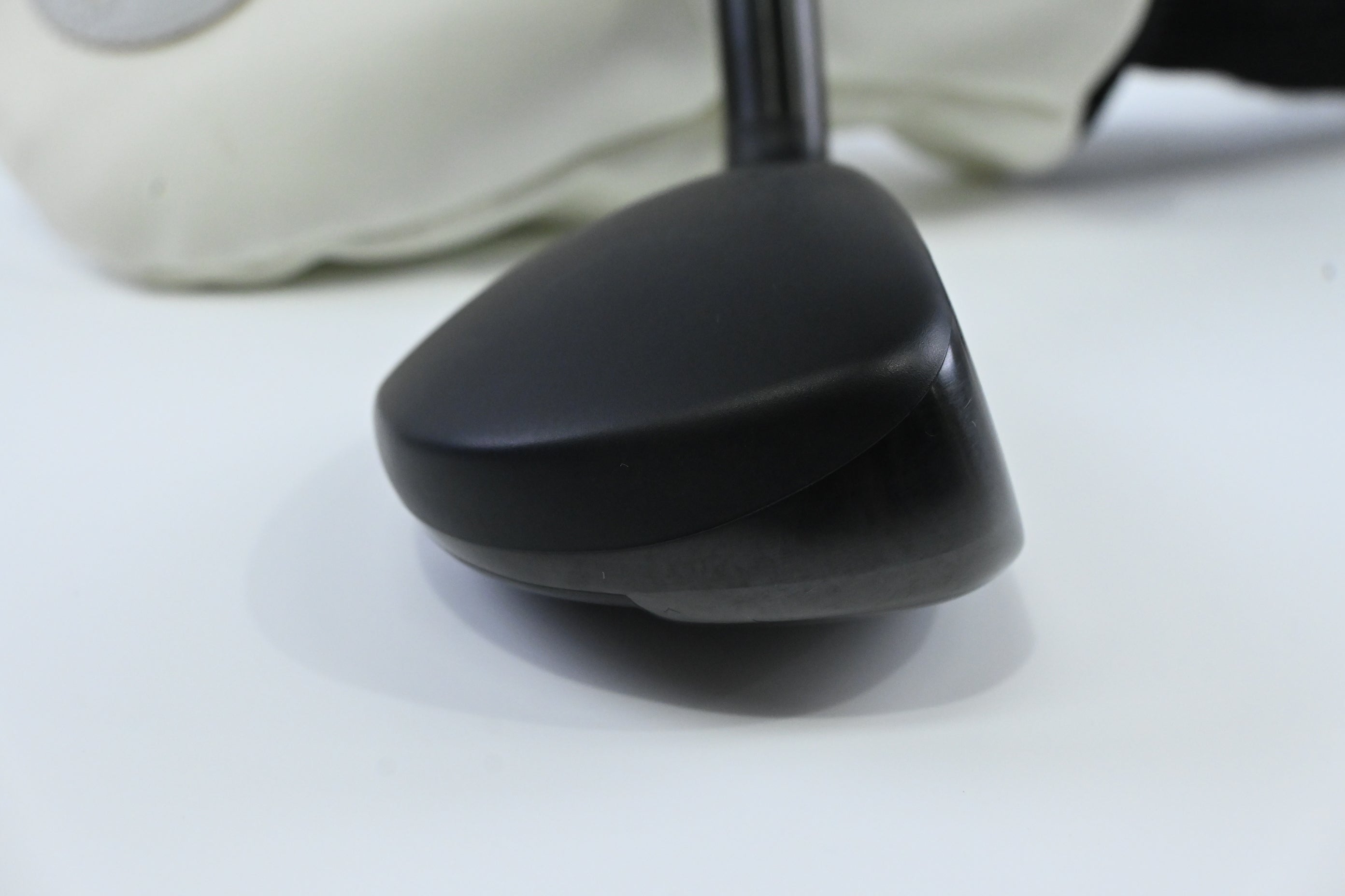 Callaway XR16 OS #3 Hybrid / 19 Degree / Regular Flex Fubuki AT 55 Shaft
