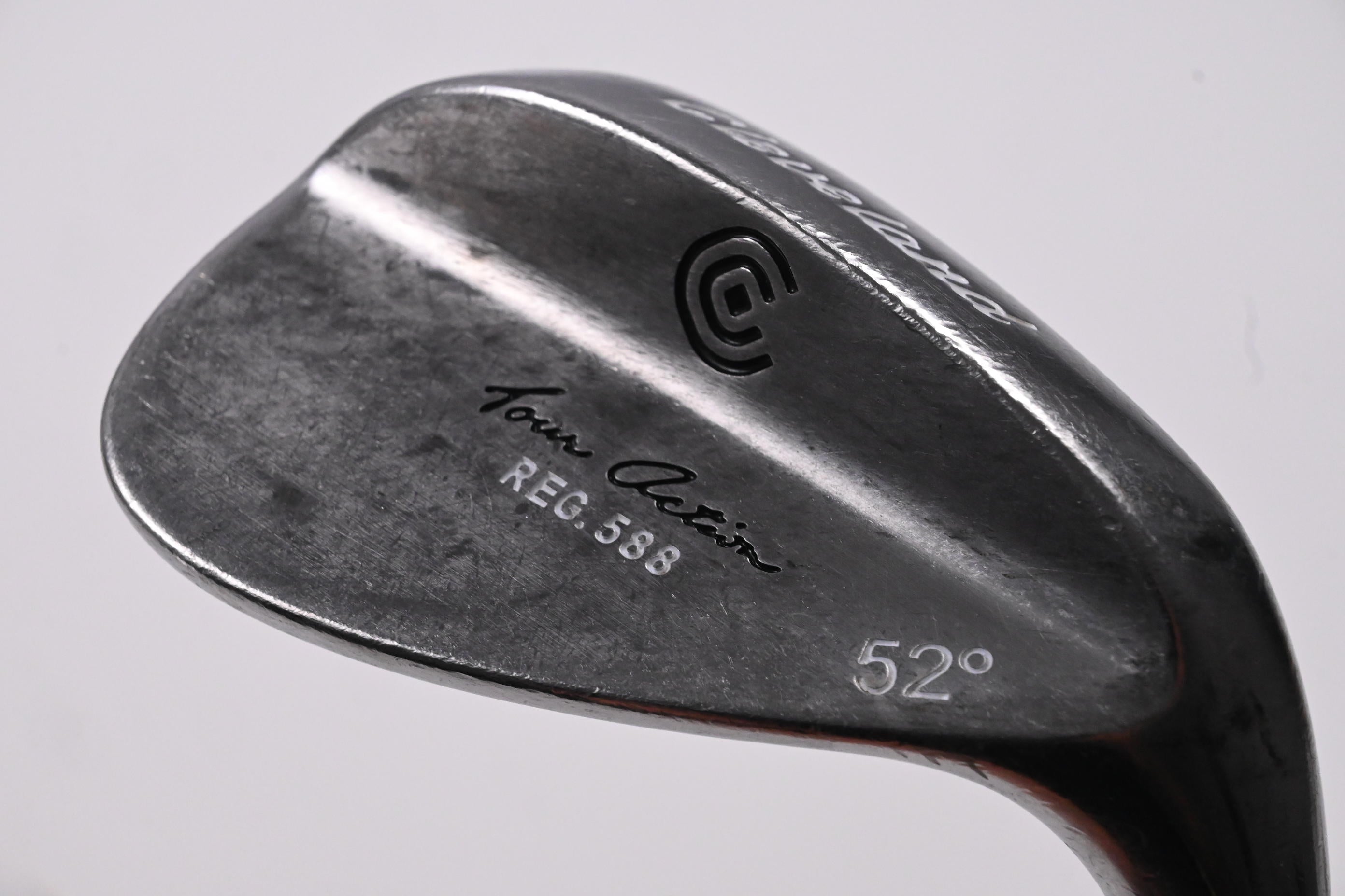 Cleveland 588 Original Gap Wedge / 52 Degree / Wedge Flex Cleveland Traction