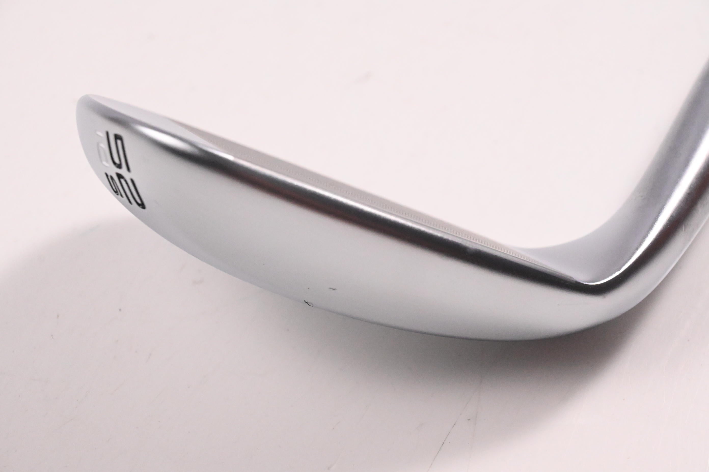 Mizuno Pro T-1  Gap Wedge / 52 Degree / Stiff Flex Dynamic Gold S400 Shaft