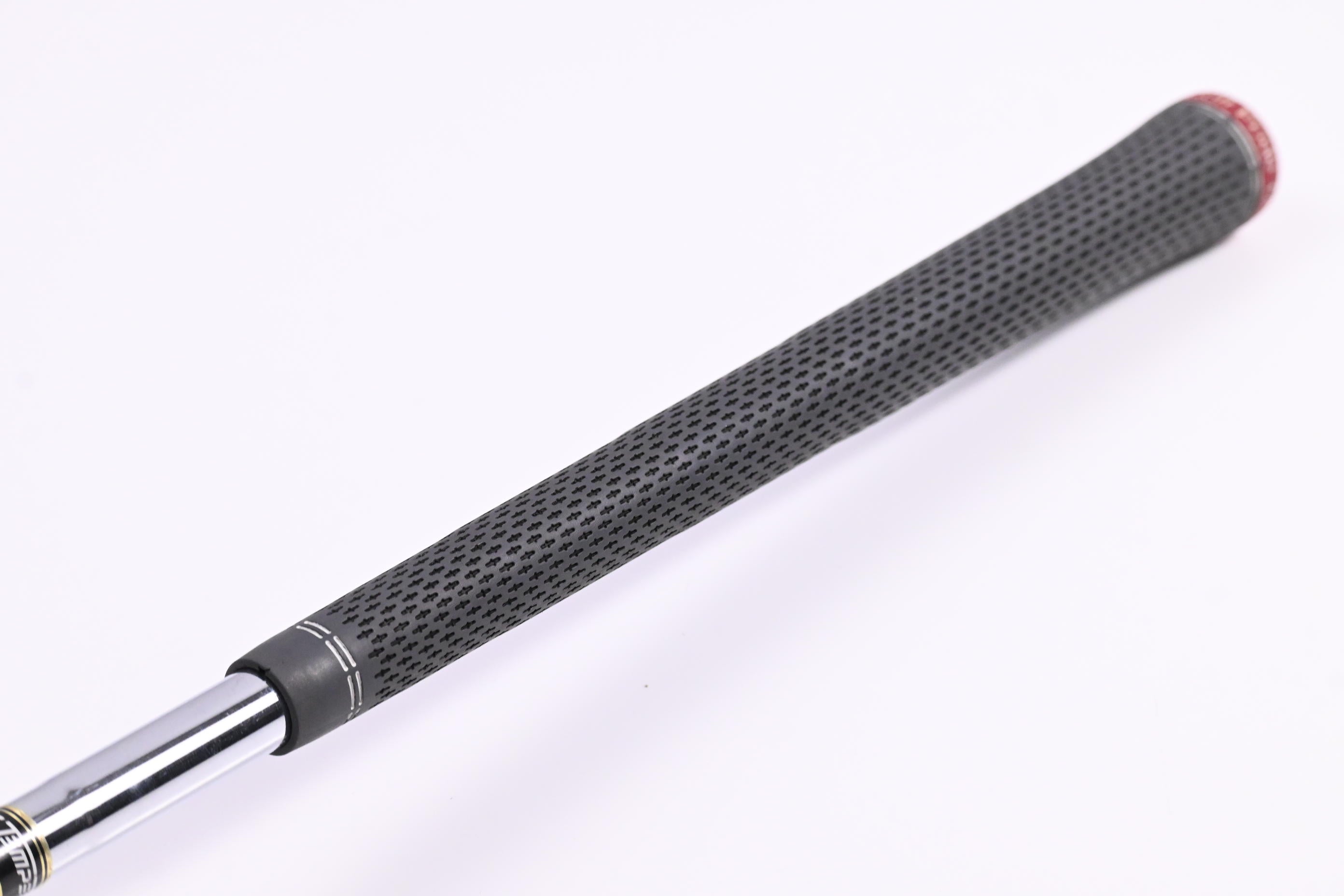 Taylormade Milled Grind Gap Wedge / 52 Degree / Wedge Flex Dynamic Gold Shaft