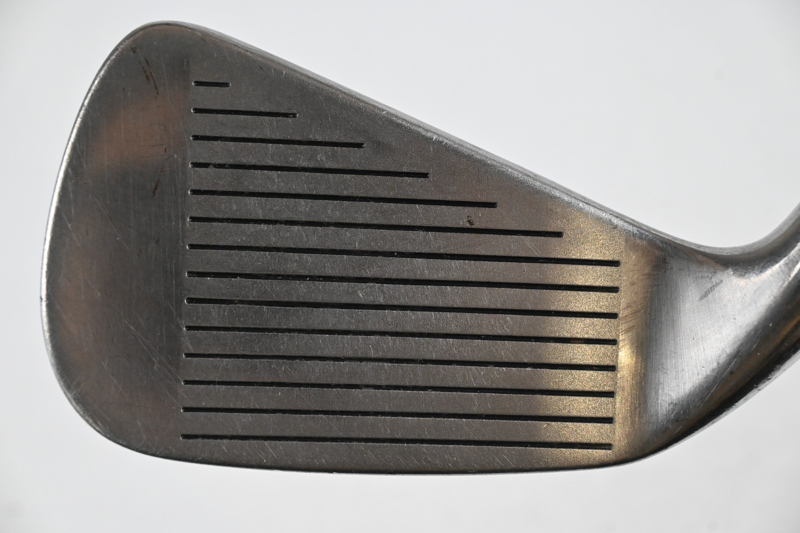 Titleist DCI 962B #2 Iron / 19 Degree / X-Flex Dynamic Gold X100 Shaft