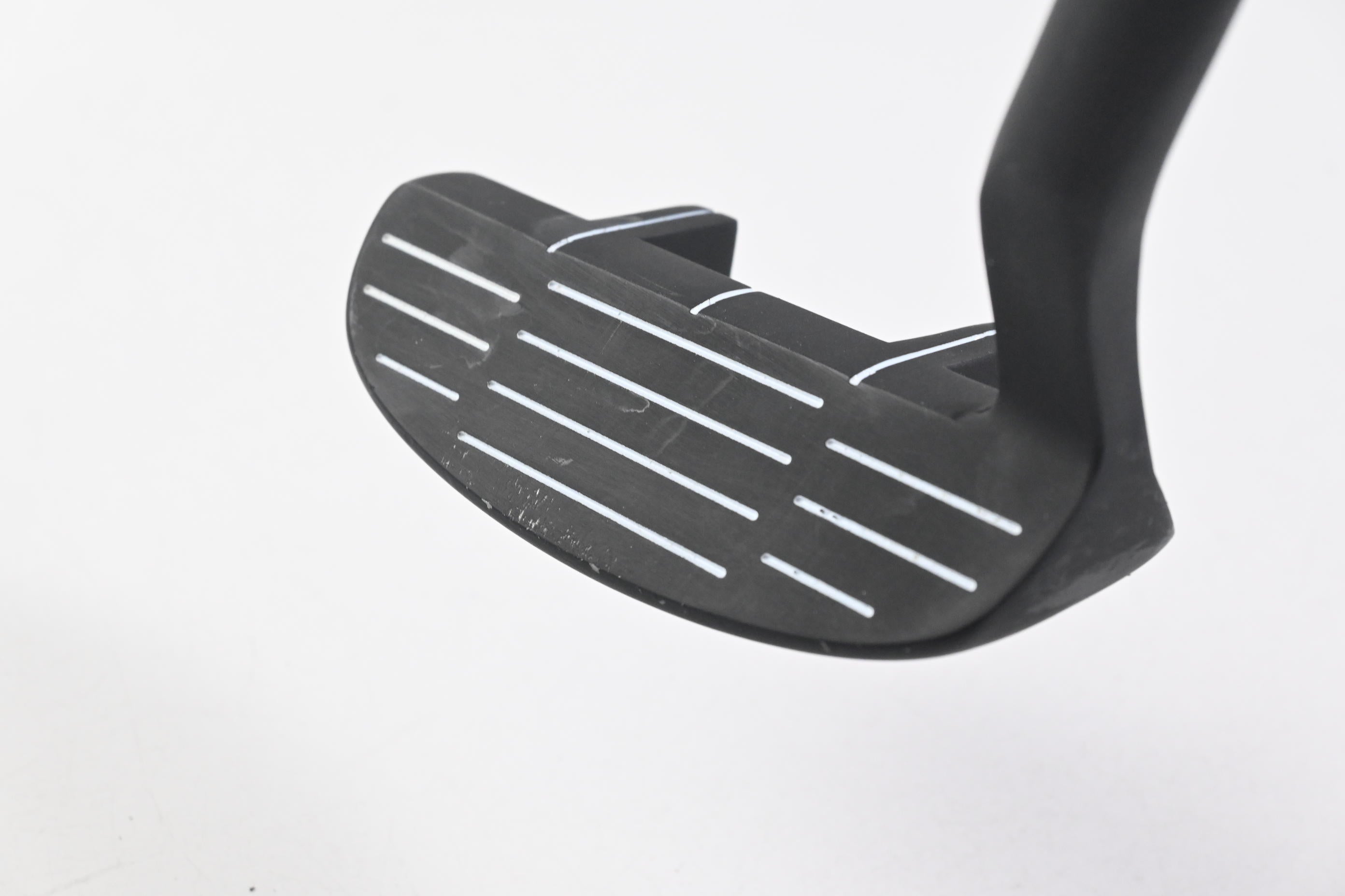 MacGregor VIP 3 Chipper / 37 Degree / Wedge Flex MacGregor Shaft