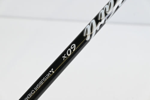Cobra Aerojet LS Driver / 9 Degree / X-Flex Kai'li White 60 Shaft