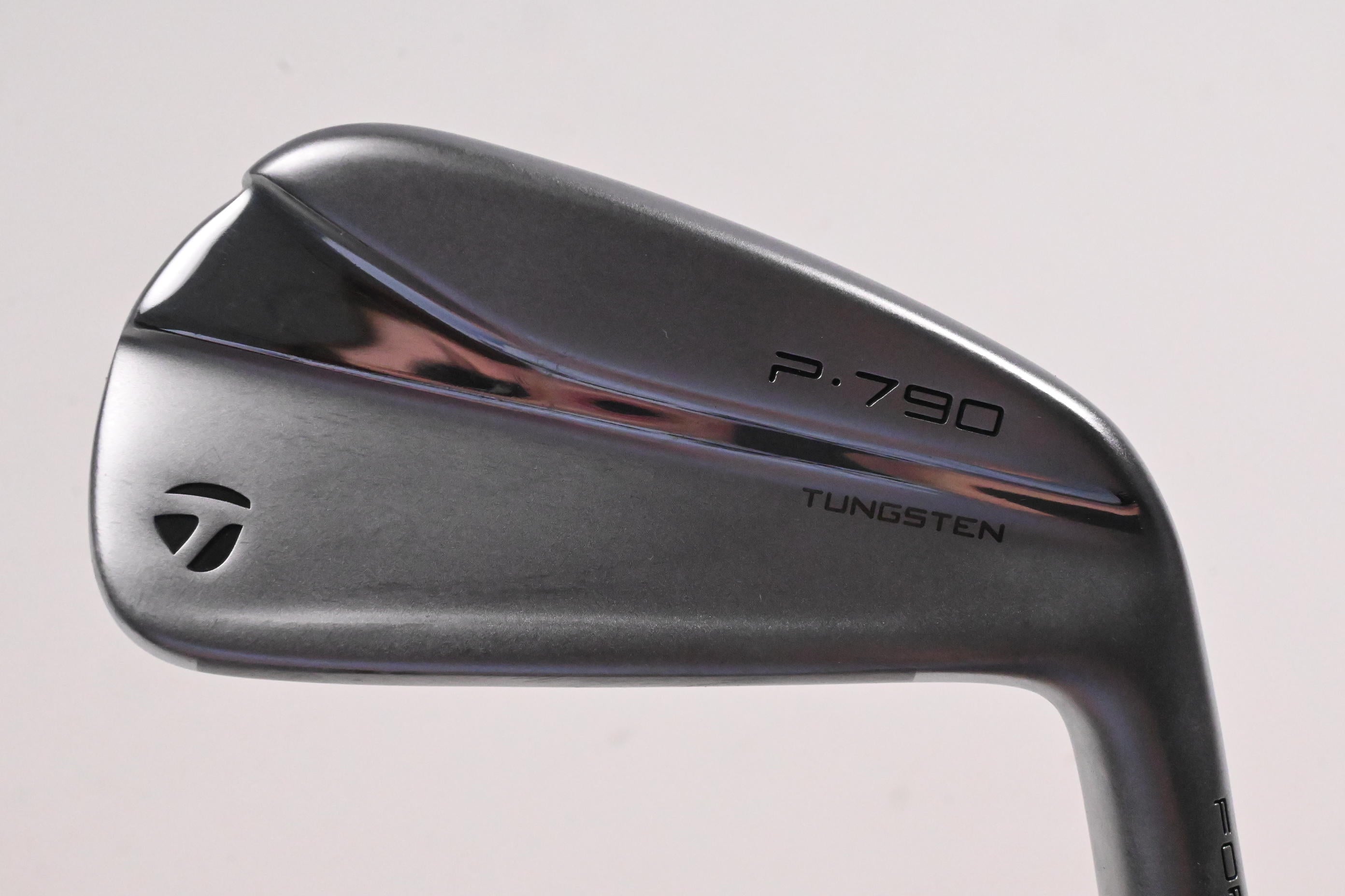 Taylormade P790 UDI 2021 #2 Iron / 17 Degree / Stiff Flex HZRDUS Smoke Black RDX