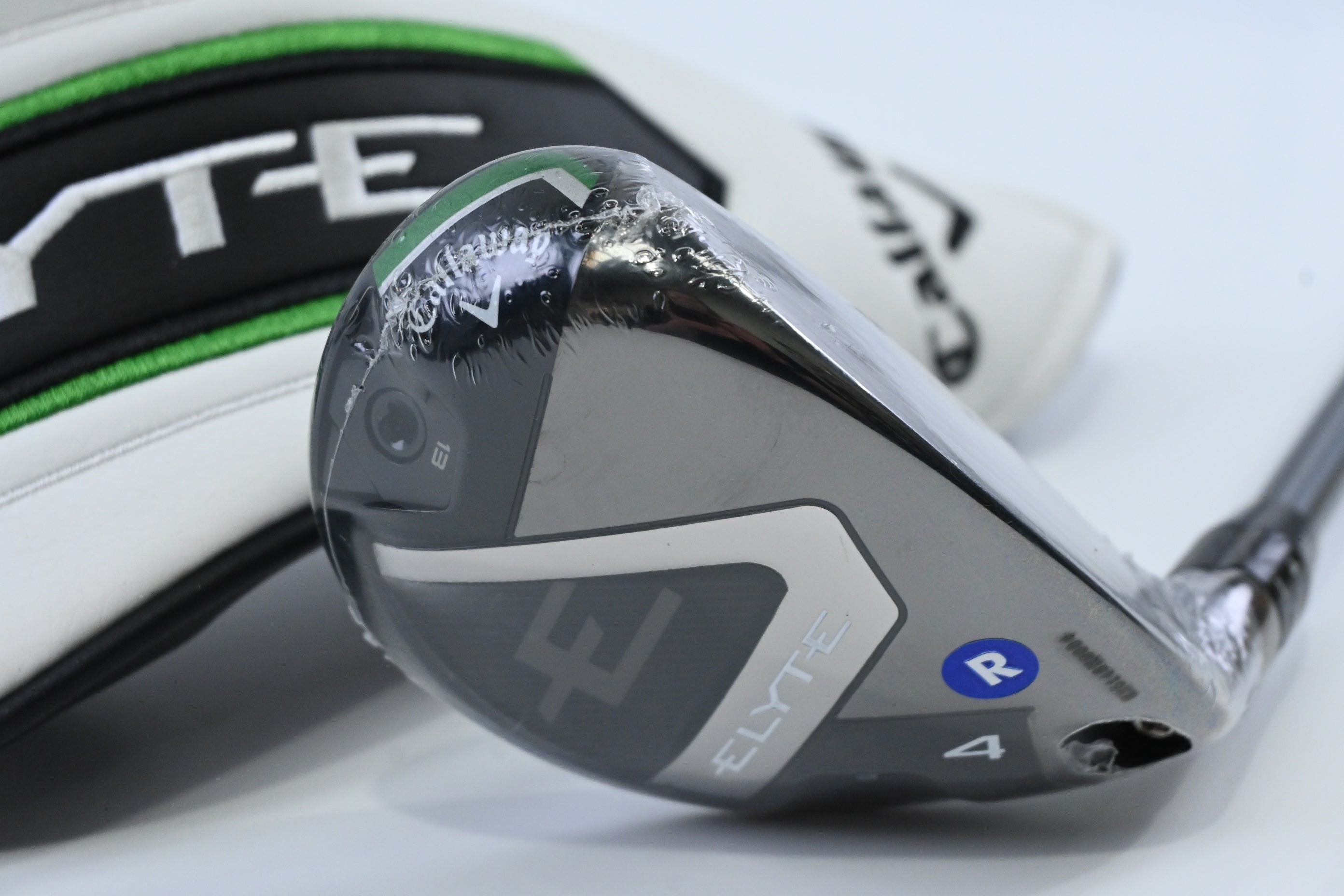 Callaway Elyte #4 Hybrid / 22 Degree / Regular Flex Denali Charcoal 60 Shaft