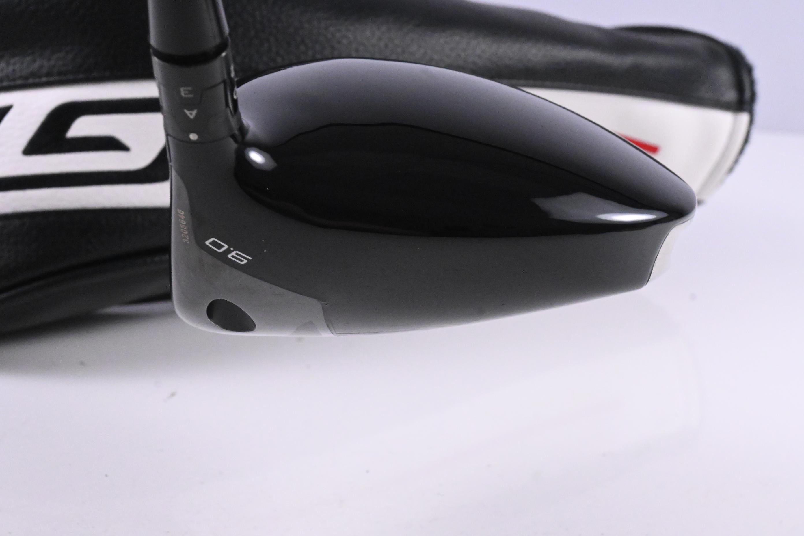 Titleist GTS2 Driver / 9 Degree / Stiff Flex Denali Charcoal 50 Shaft