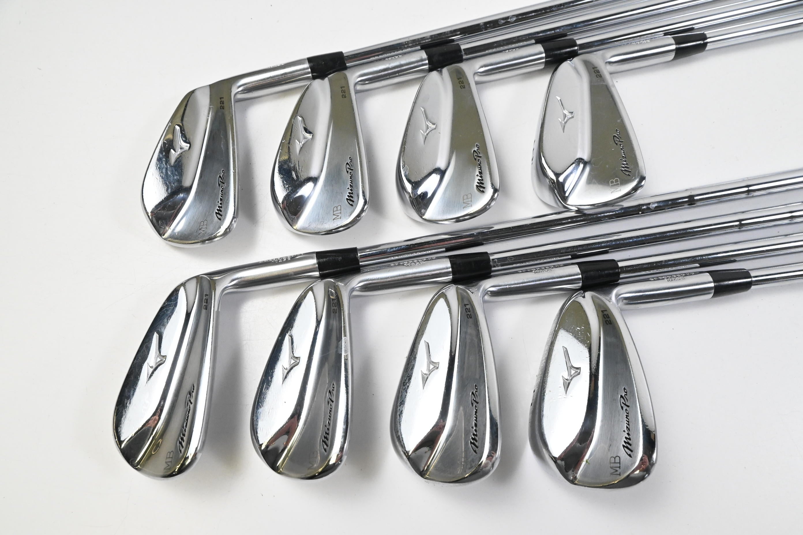 Mizuno Pro 221 Irons / 3-PW / X-Flex KBS Tour 130 Shafts