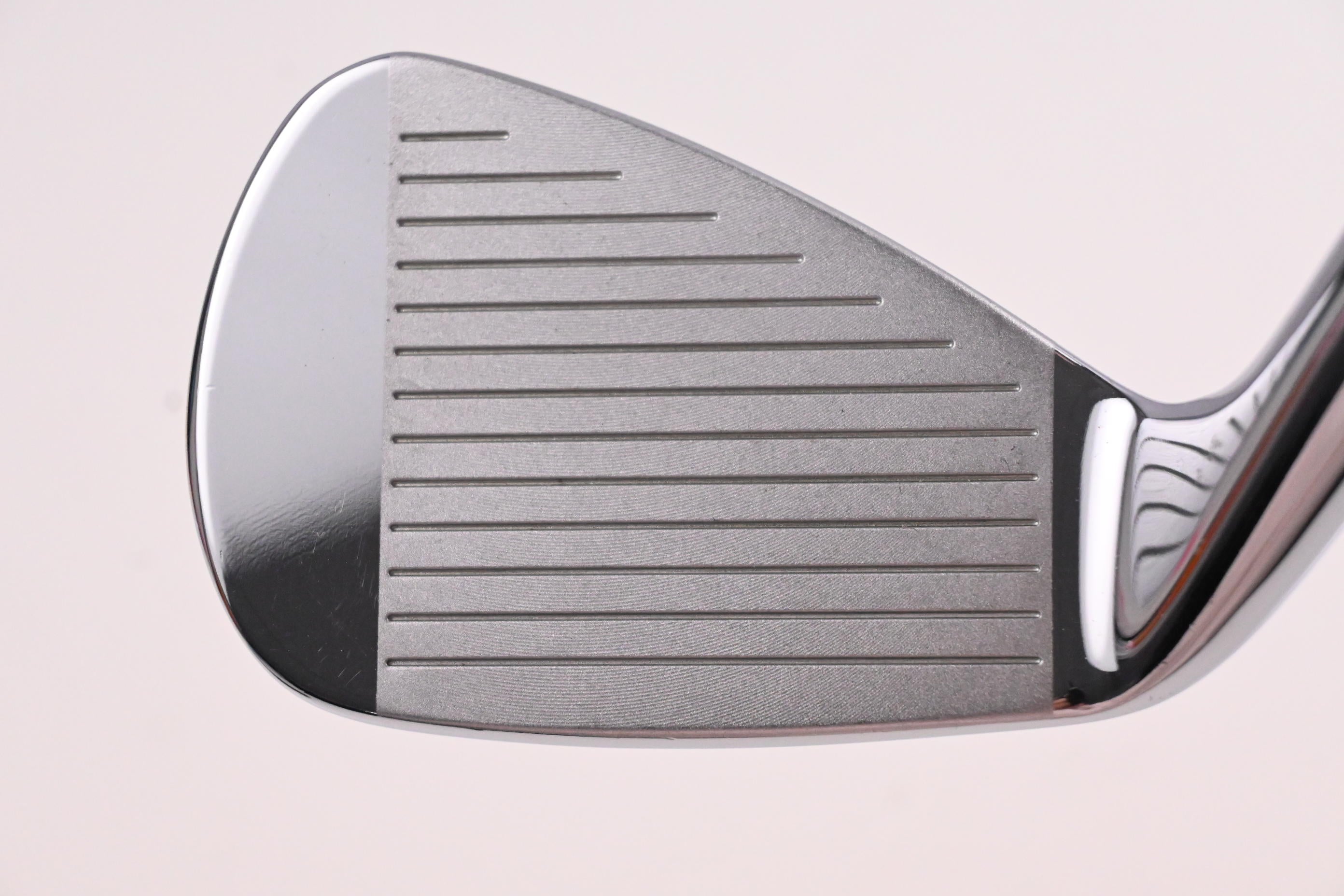 Wilson Staff Model Blade 2024 #9 Iron / Regular Flex AMT Red R300 Shaft