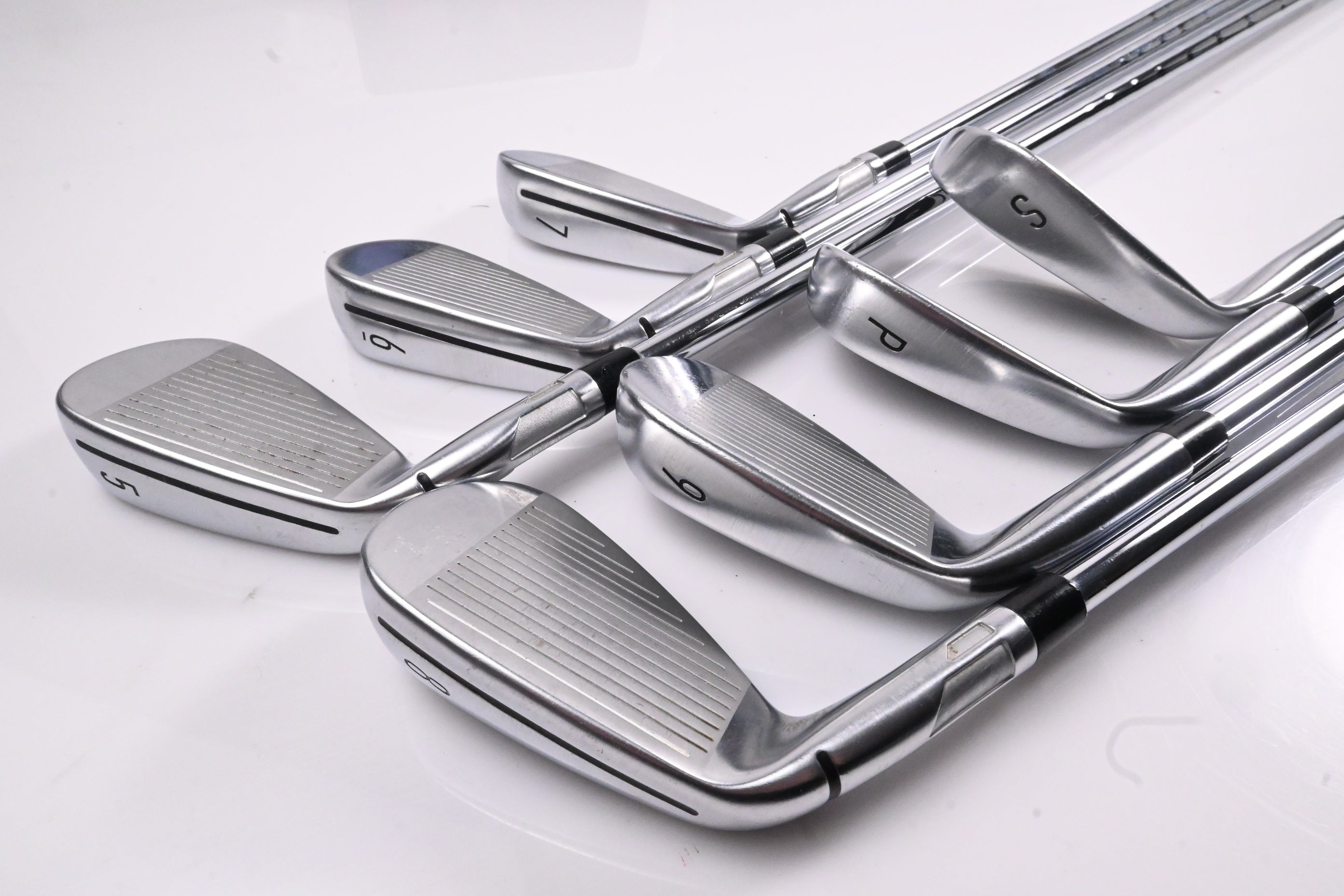 Taylormade Qi Irons / 5-PW+SW / Stiff Flex KBS Max MT 85 Shafts
