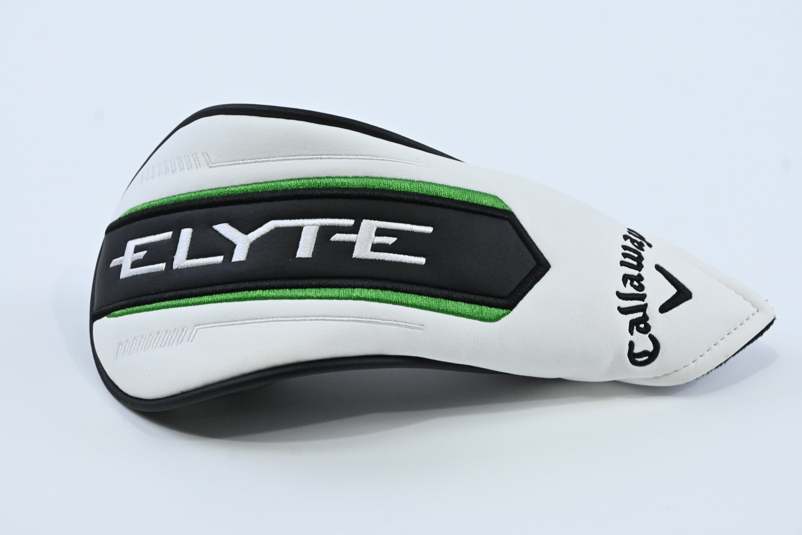 Callaway Elyte #4 Hybrid / 22 Degree / Regular Flex Denali Charcoal 60 Shaft