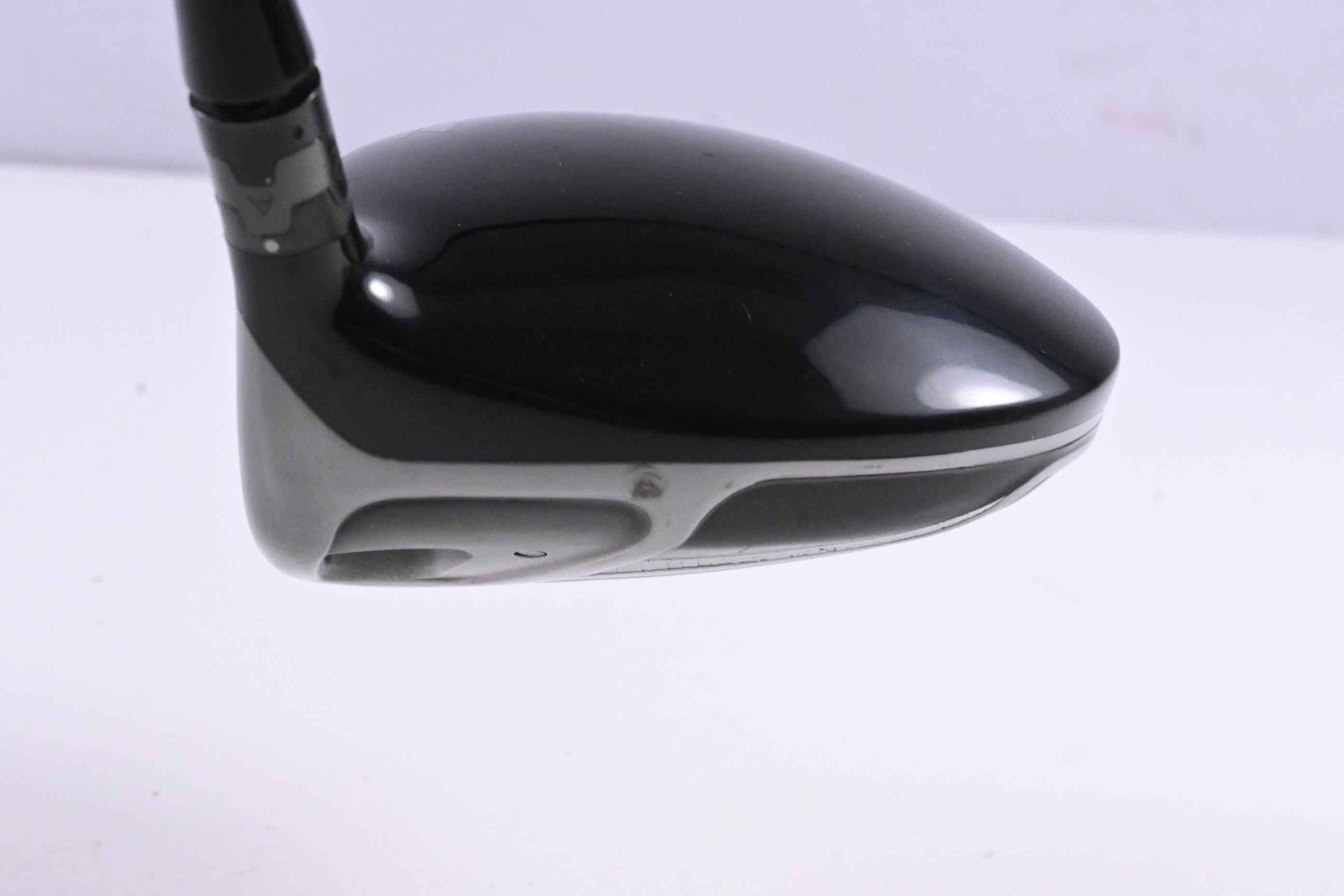 Titleist 910 D3 Driver / 9.5 Degree / Stiff Flex Alidla RIP 60 Shaft