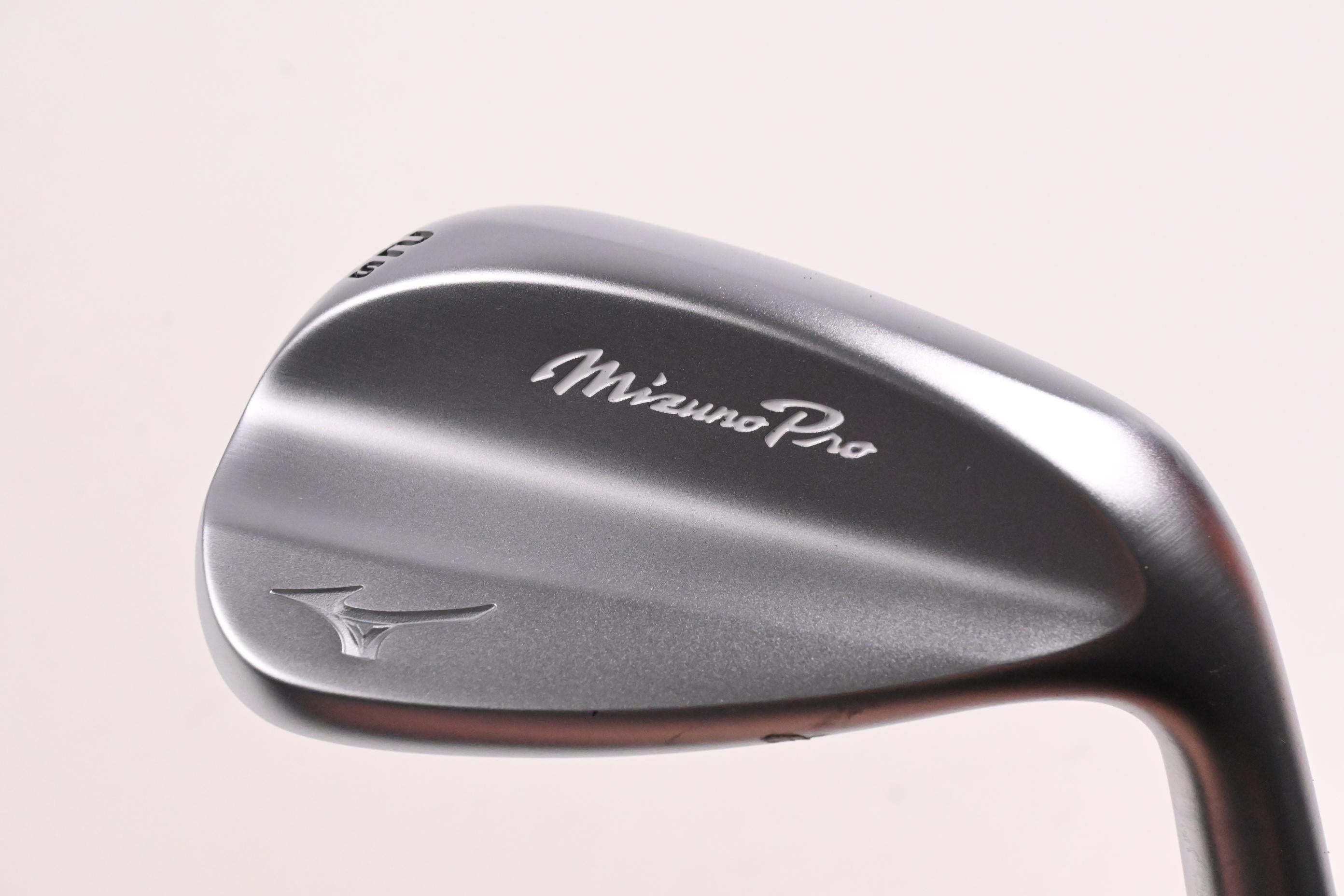 Mizuno Pro T-1  Gap Wedge / 52 Degree / Stiff Flex Dynamic Gold S400 Shaft