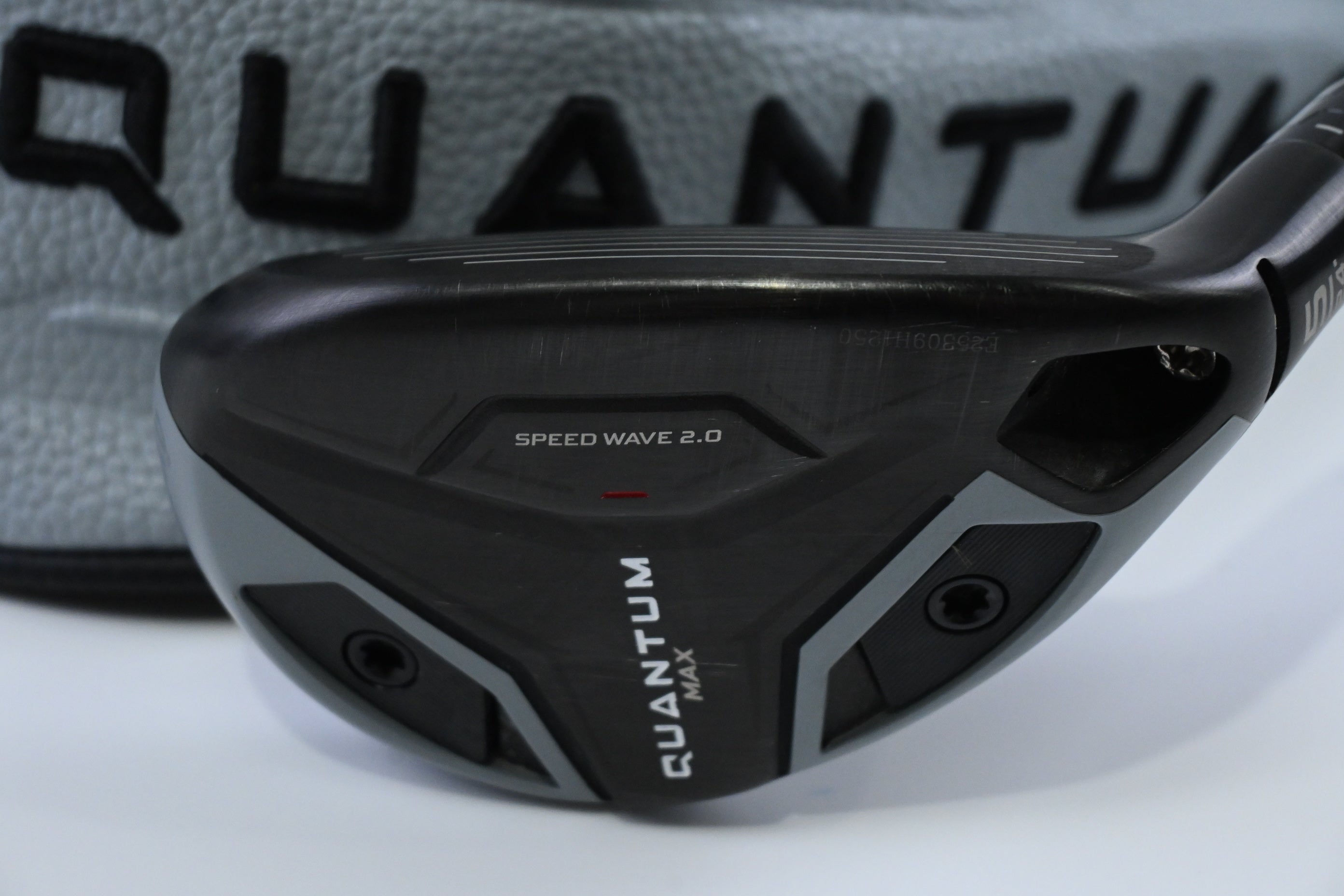 Callaway Quantum Max #5 Hybrid / 24 Degree / Stiff Flex Denali Frost Silver 60