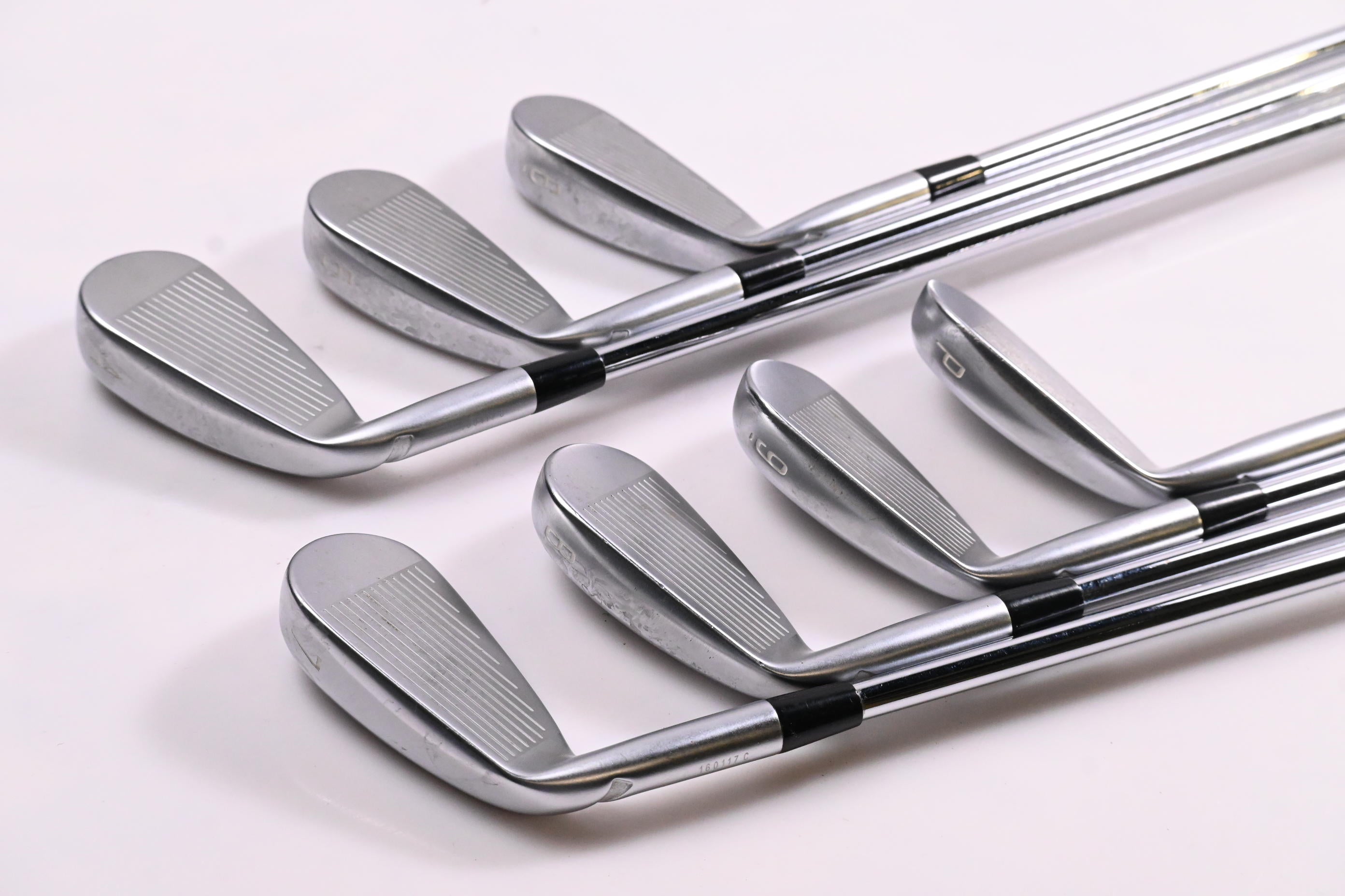 Mizuno JPX 900 Hot Metal Irons / 4-PW / Regular Flex N.S.Pro Modus³ Tour 105