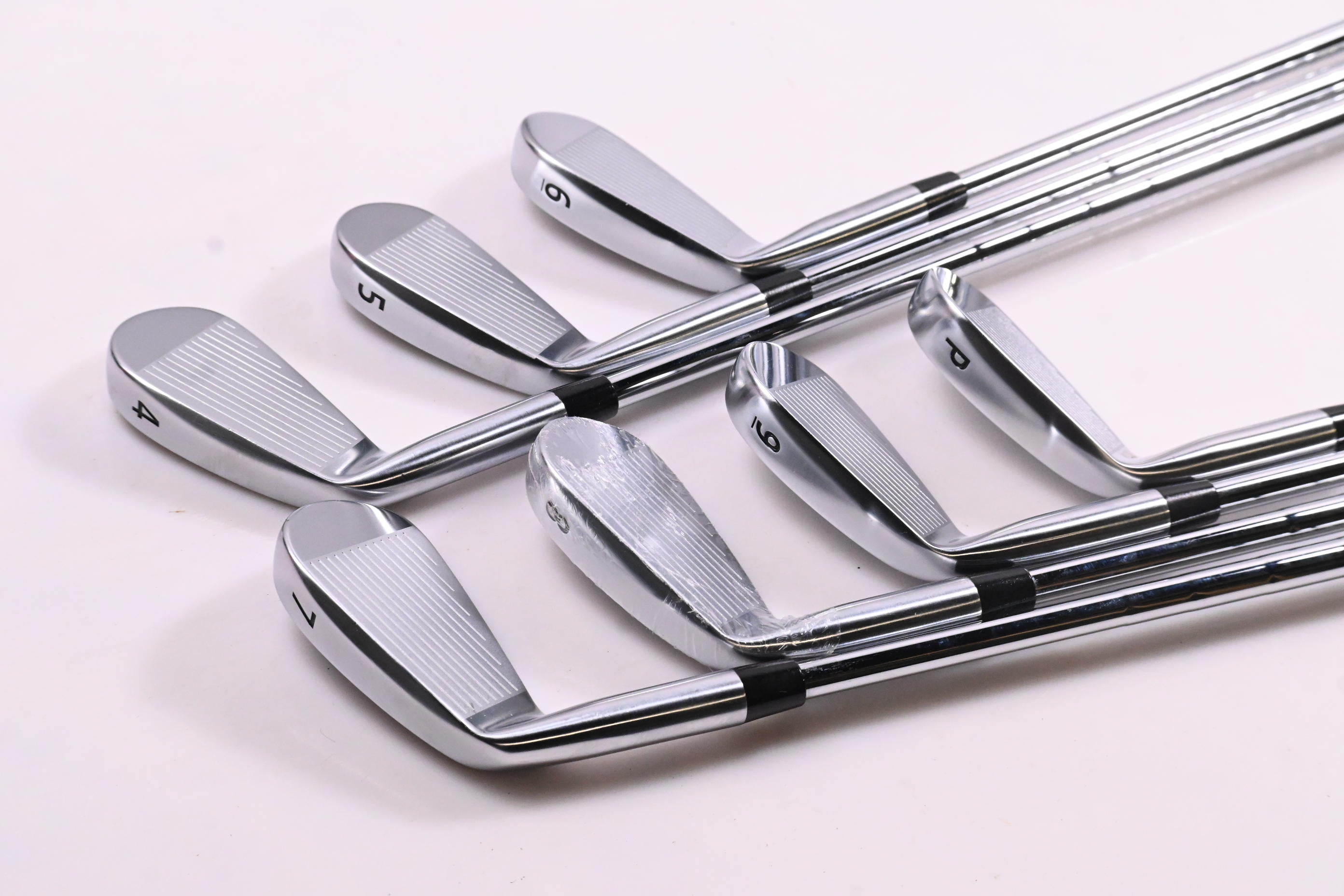 Takomo 301 Irons / 4-PW / X-Flex KBS Tour 130 Steel Shafts