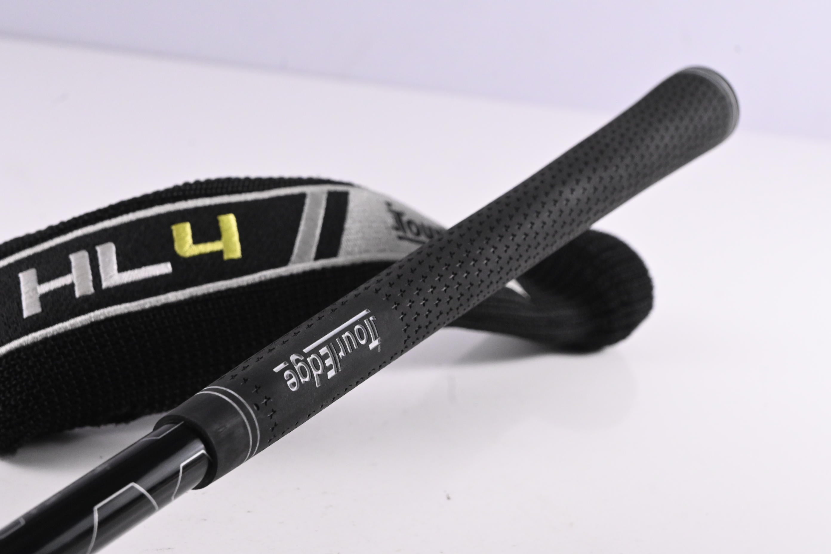 Tour Edge HL4 #5 Hybrid / 25 Degree / Regular Flex Tour Edge Shaft