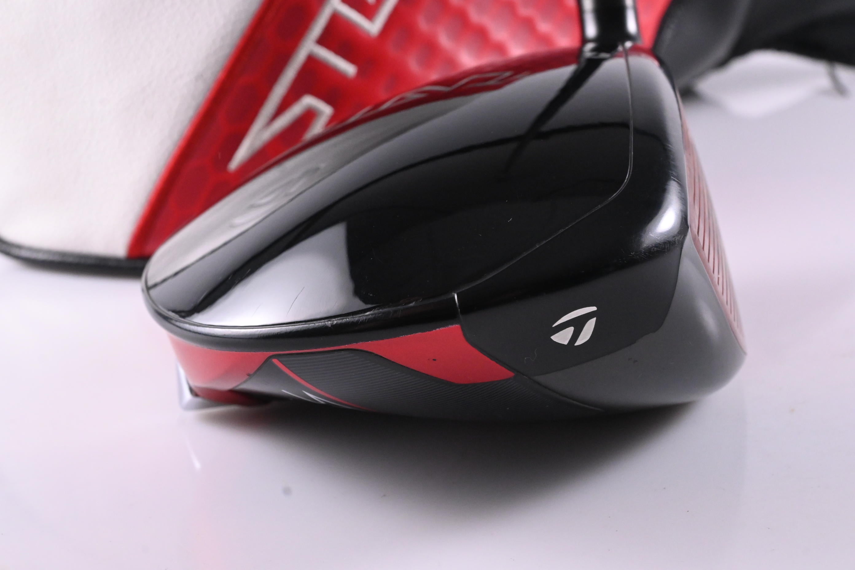 Taylormade Stealth 2 Plus Driver / 10.5 Degree / Regular Flex Kai'li Red 60