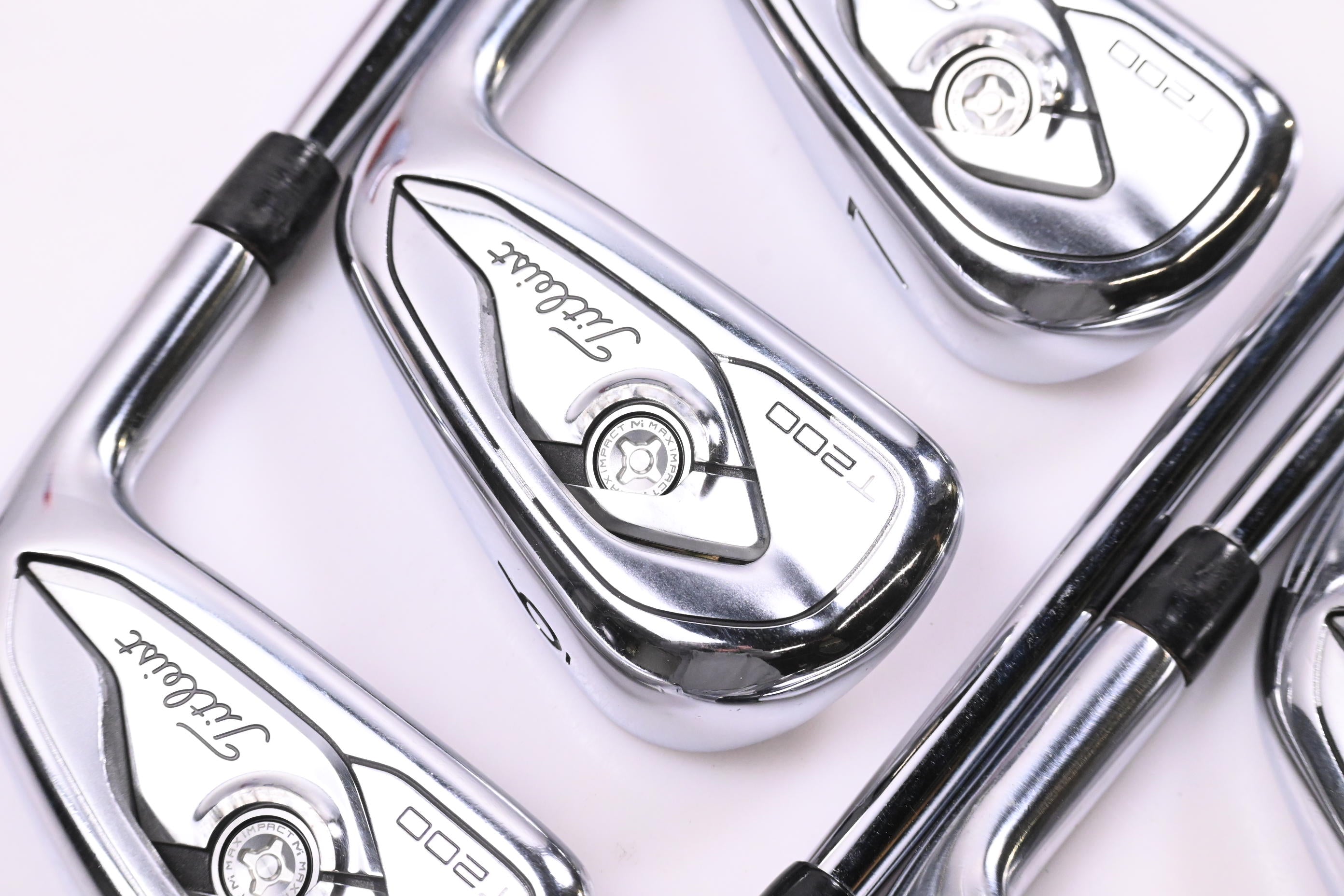 Titleist T200 2019 Irons / 5-PW+48 / Stiff Flex AMT Black S300 Shafts