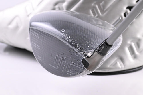 Taylormade Qi35 Driver / 10.5 Degree / Regular Flex Fujikura Air Speeder 50