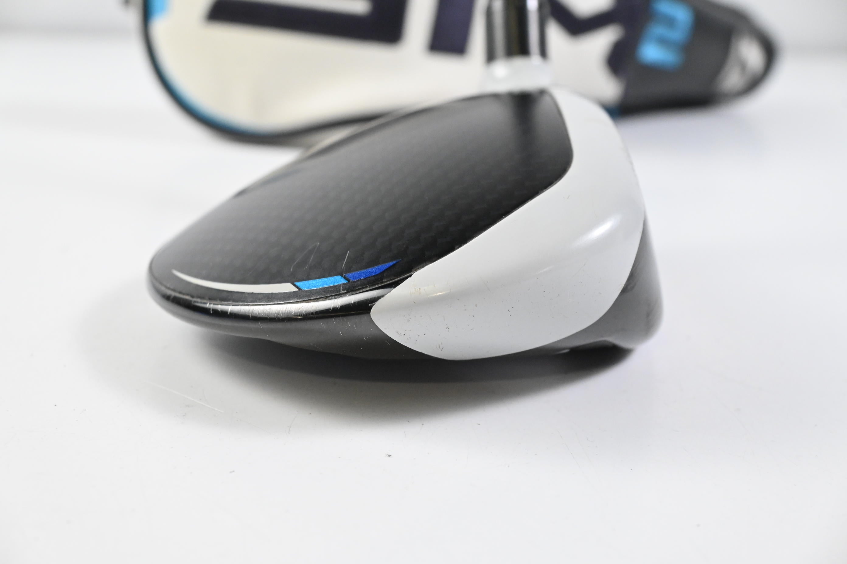 Taylormade SIM2 Ti #3 Wood / 15 Degree / Stiff Flex Hzrdus Smoke Red RDX 75