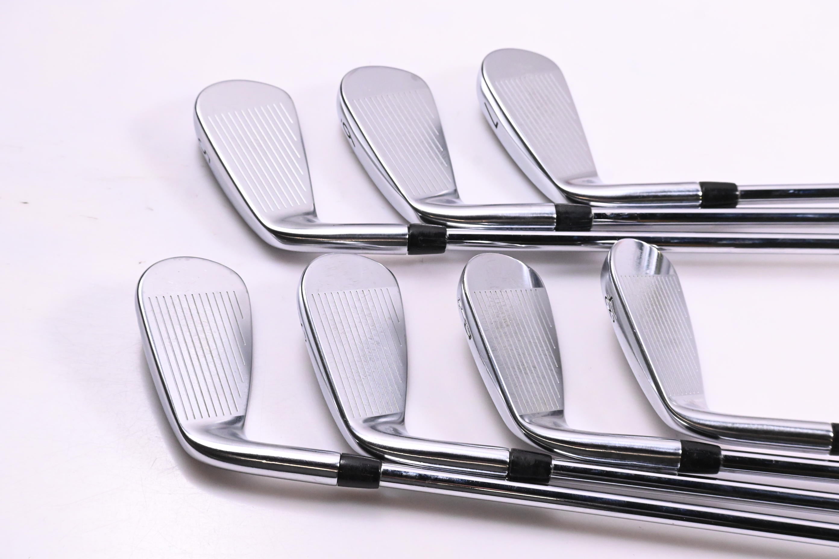 Titleist T200 2019 Irons / 5-PW+48 / Stiff Flex AMT Black S300 Shafts