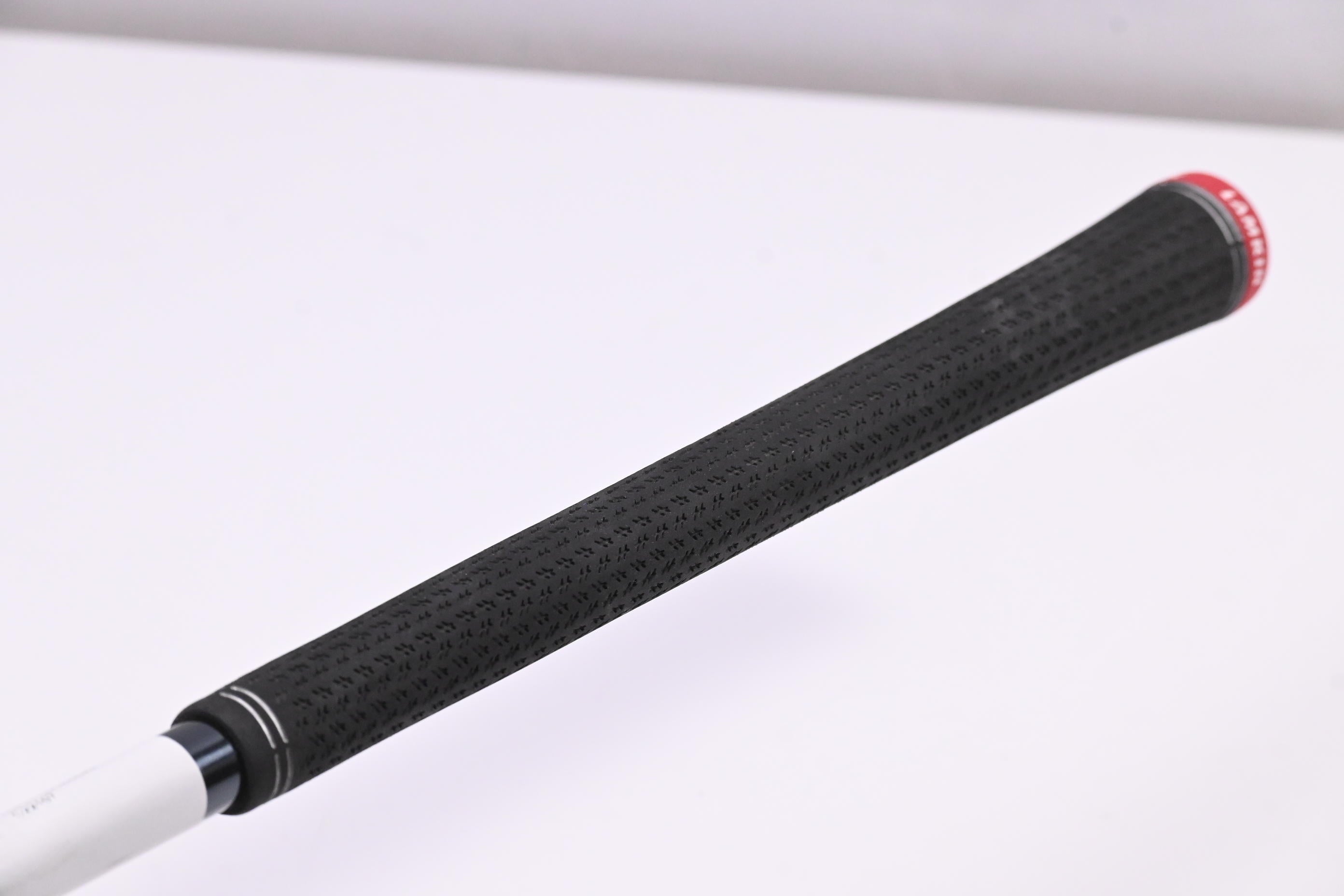 UST Mamiya LIN-Q Red 5 Driver Shaft / Stiff Flex / Wilson Adapter