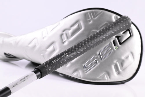 Taylormade Qi35 Driver / 10.5 Degree / Regular Flex Fujikura Air Speeder 50